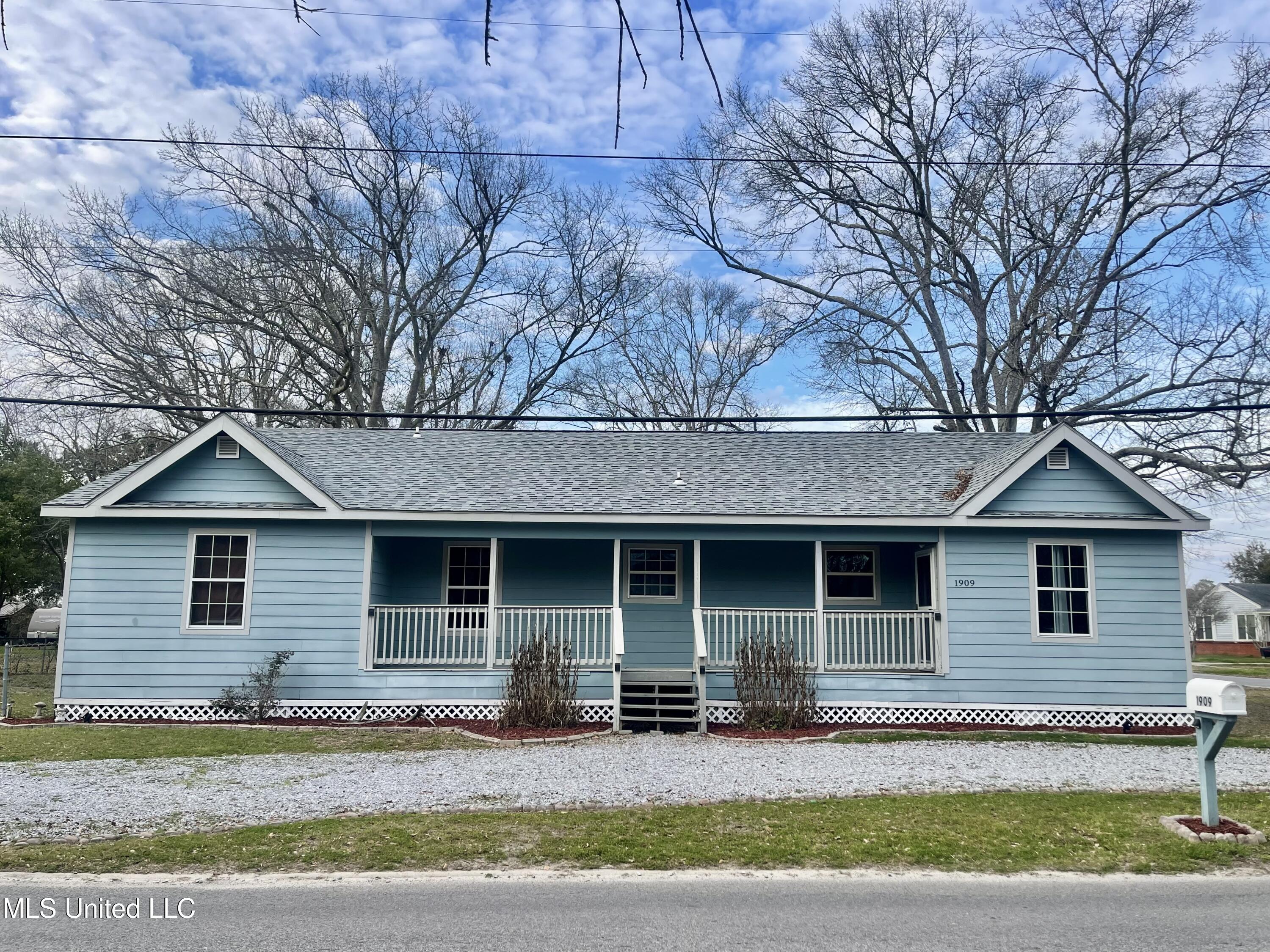 1909 Polk Avenue, Pascagoula, Mississippi image 1
