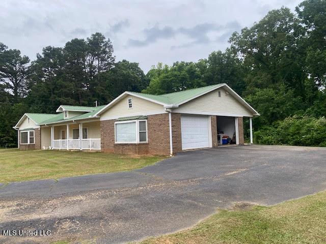 4425 Ms-178, Potts Camp, Mississippi image 2