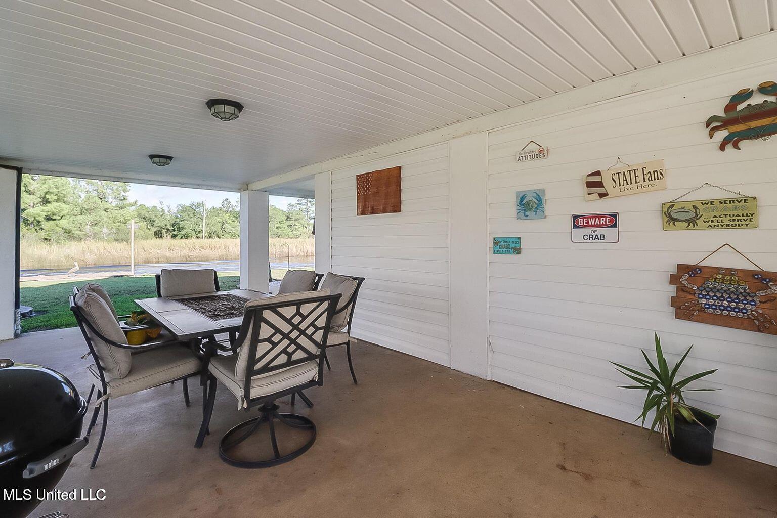 11162 New York Street, Bay Saint Louis, Mississippi image 10