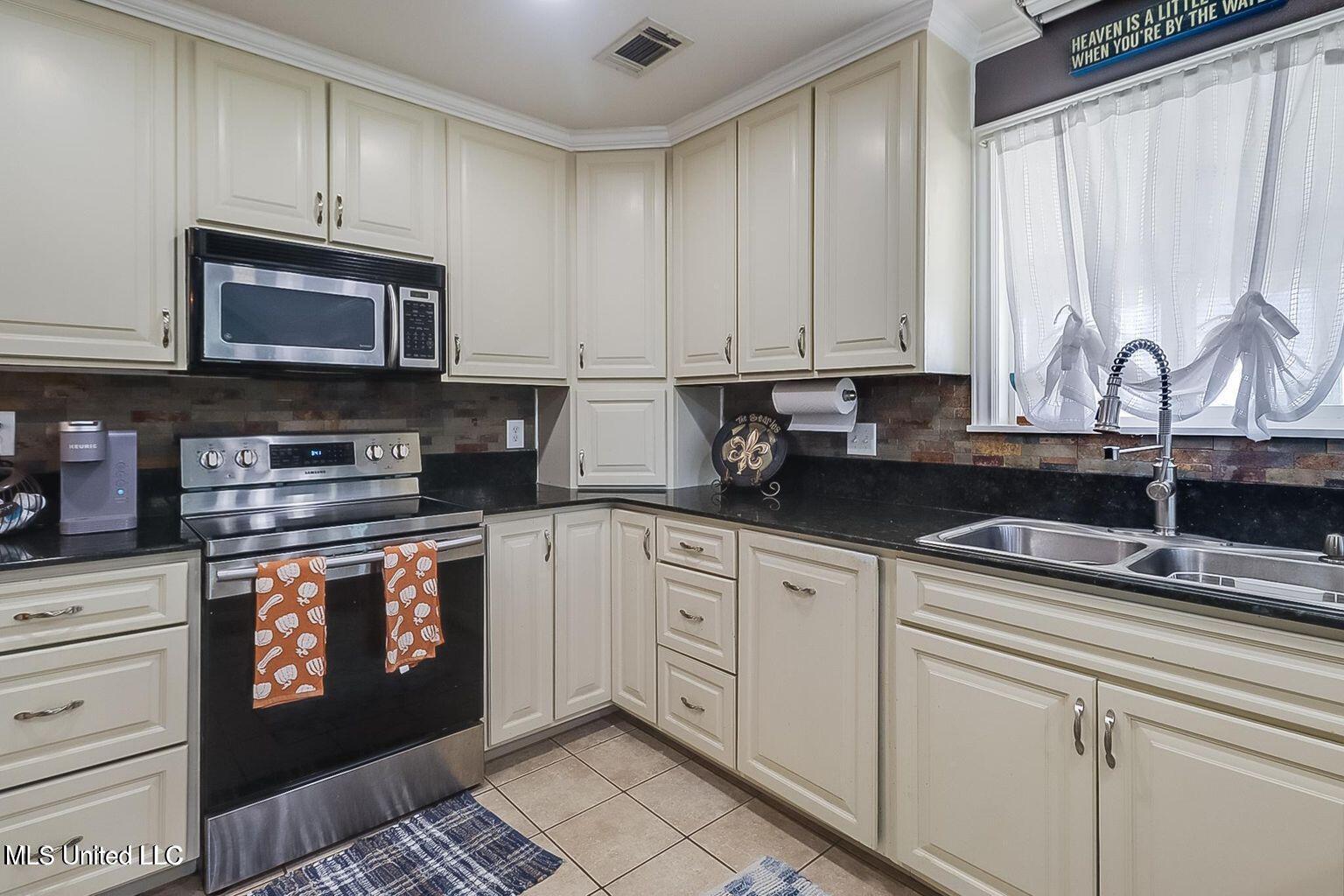 11162 New York Street, Bay Saint Louis, Mississippi image 16