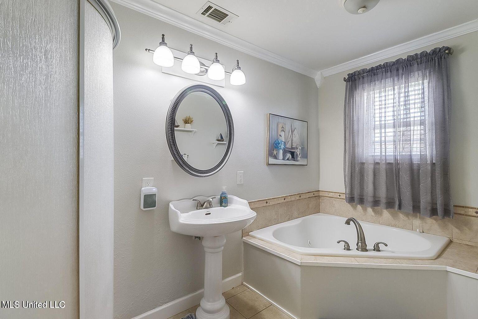11162 New York Street, Bay Saint Louis, Mississippi image 21