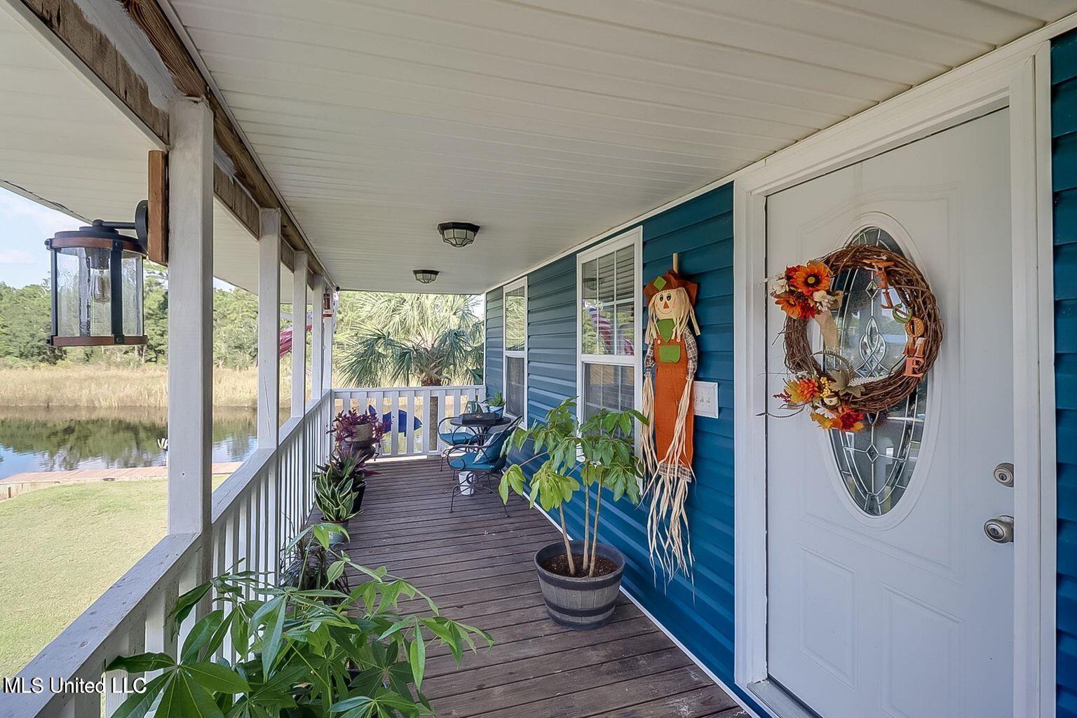 11162 New York Street, Bay Saint Louis, Mississippi image 9