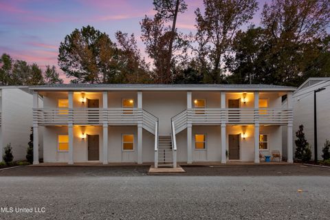 Condominium in Ocean Springs MS 114 Ethel Circle 4.jpg