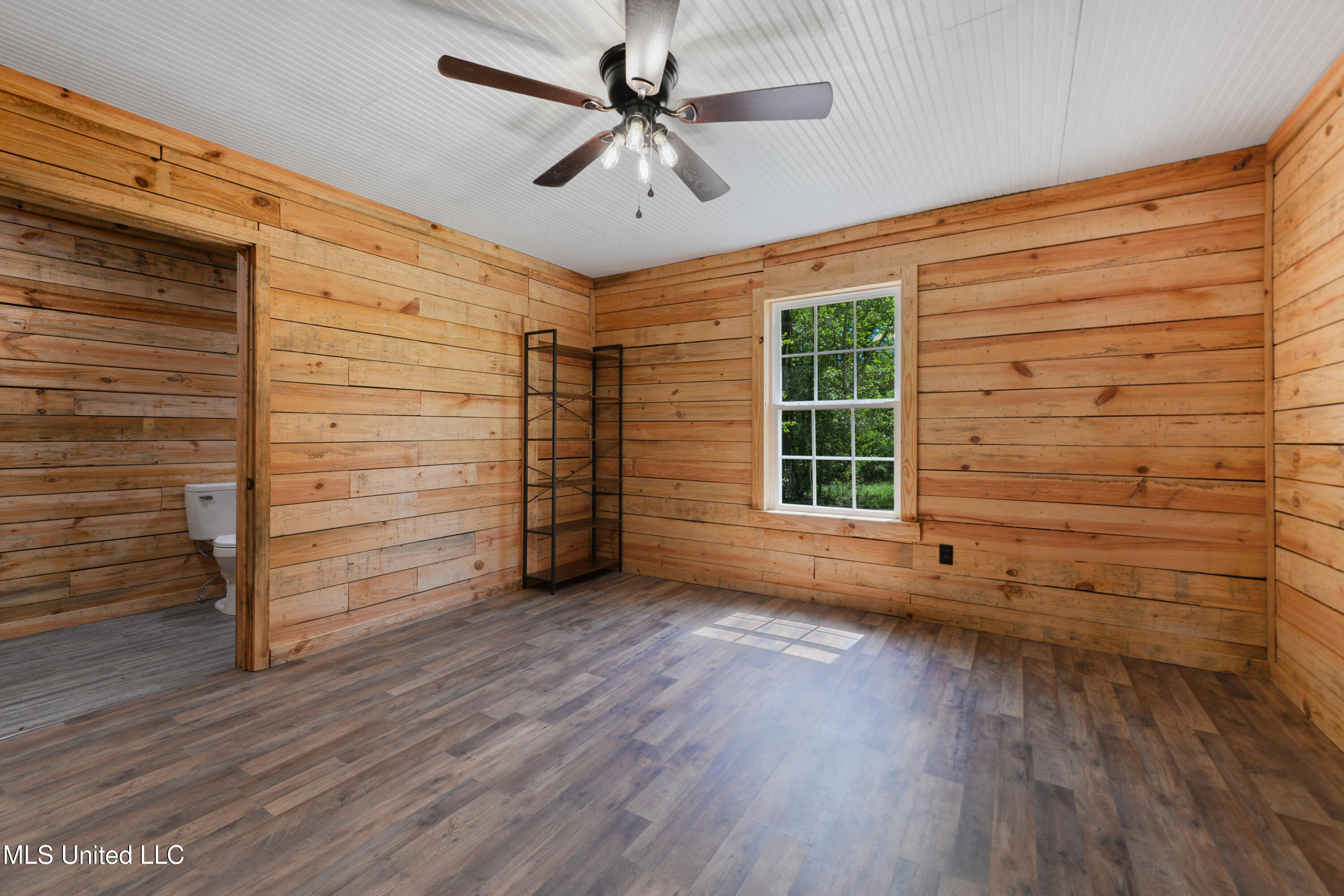 25005 Carter Lake Drive, Lucedale, Mississippi image 13