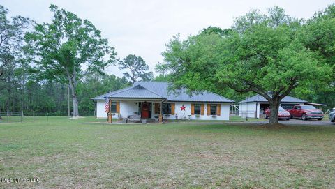 Single Family Residence in Biloxi MS 9244 North Oaklawn Road Rd.jpg