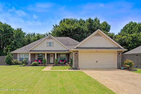 Homes For Sale - 8781 Courtly Circle S Cir<br/> Desoto County, Olive Branch, MS 38654