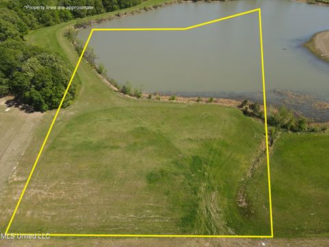 Vacant Land For Sale - 9 Como Trace Drive<br/> Tate County, Senatobia, MS 38668