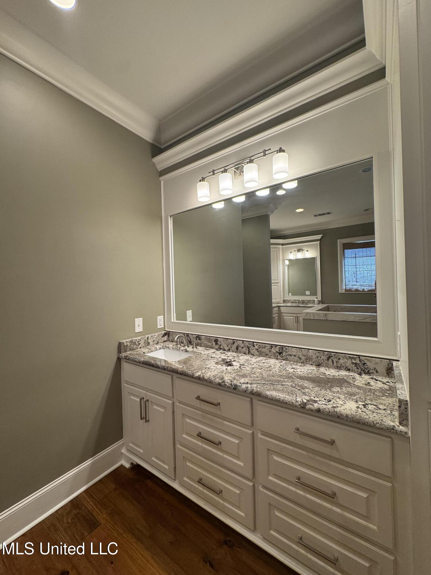 402 Ironwood Place, Madison, Mississippi image 35