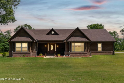 Homes For Sale - 104 Oakley Cove<br/> Senatobia, MS 38668