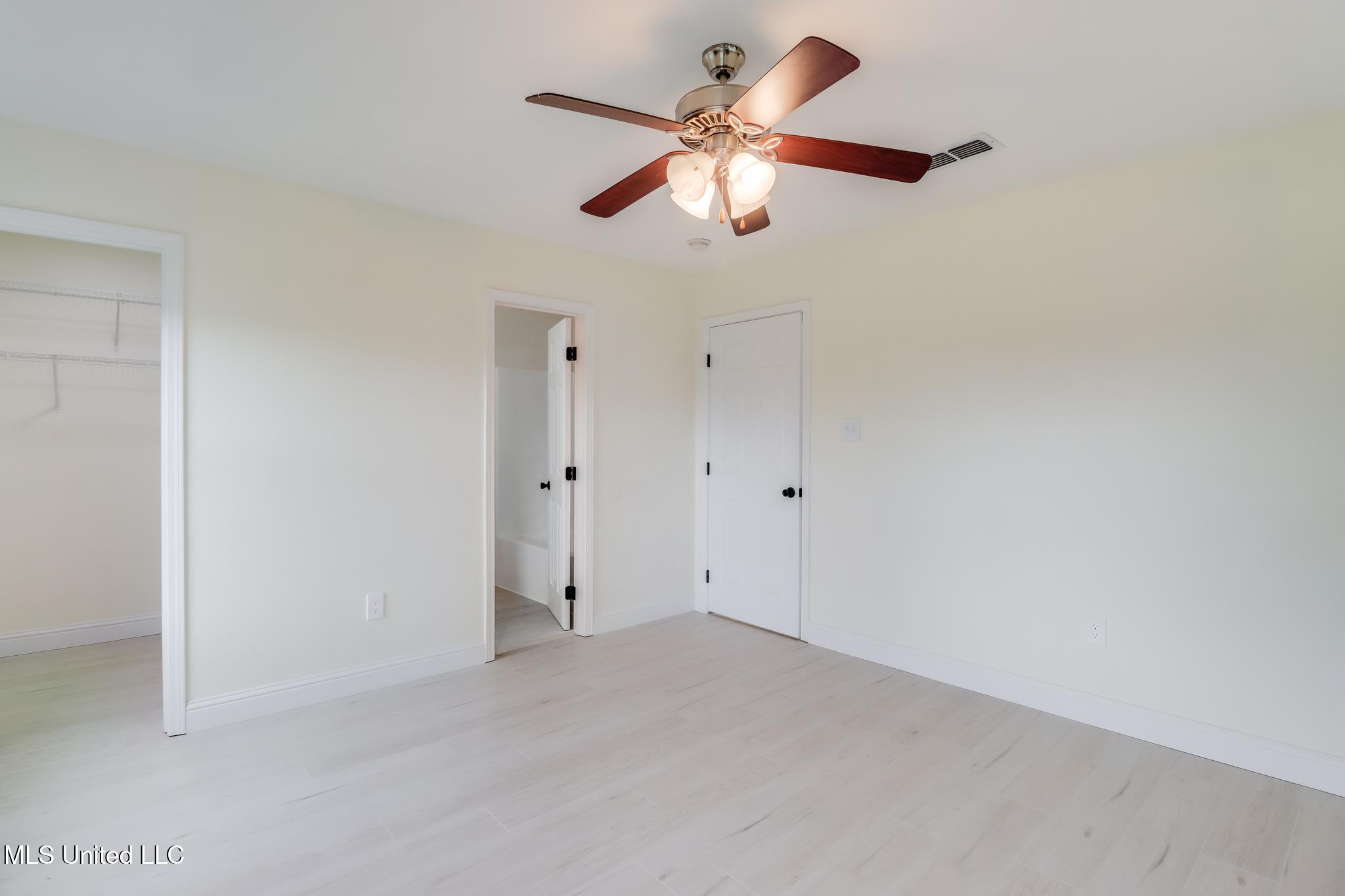 18311 Tarabrooke Drive, Gulfport, Mississippi image 12