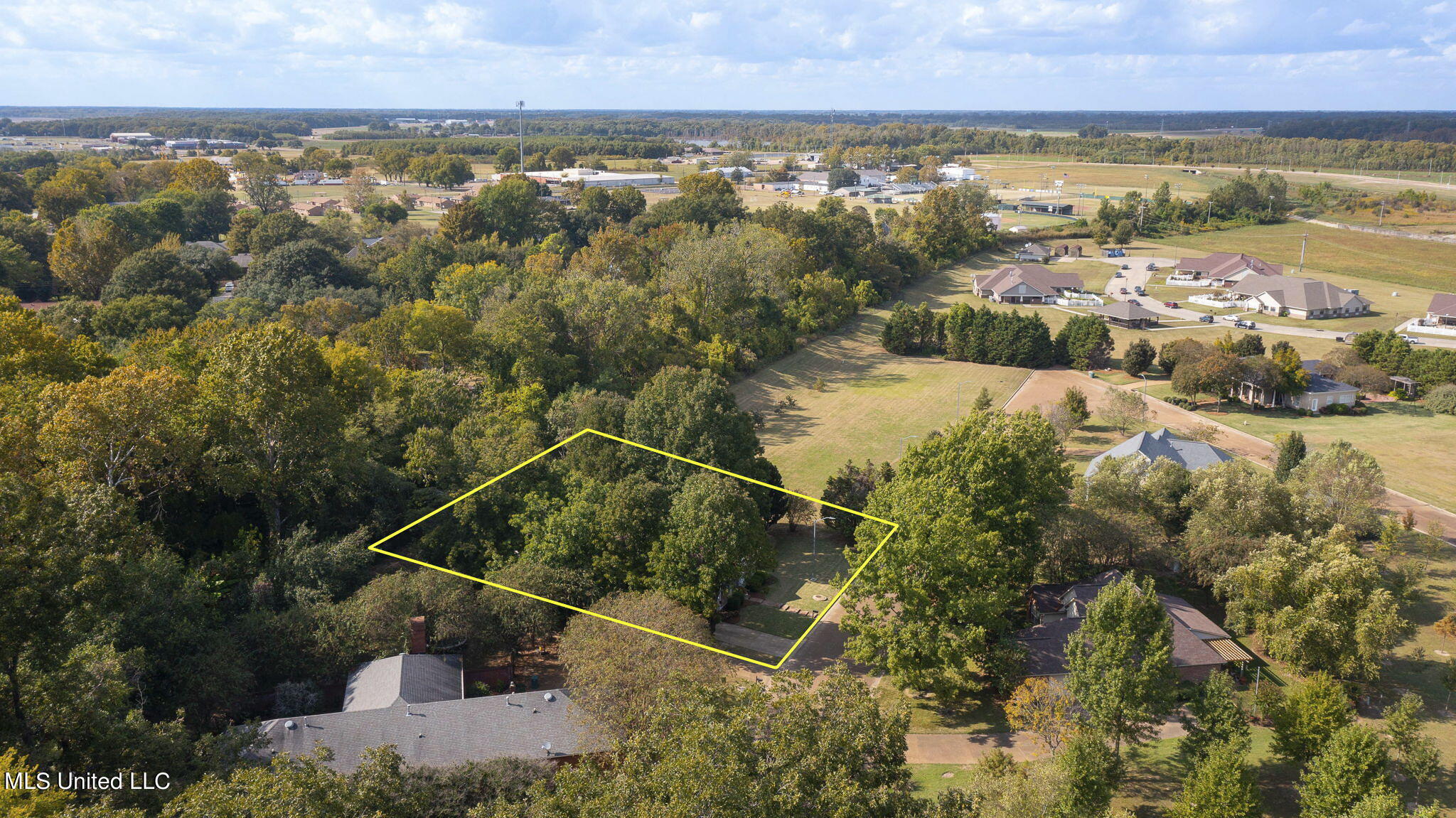 1937 Windsor Place, Yazoo City, Mississippi image 20