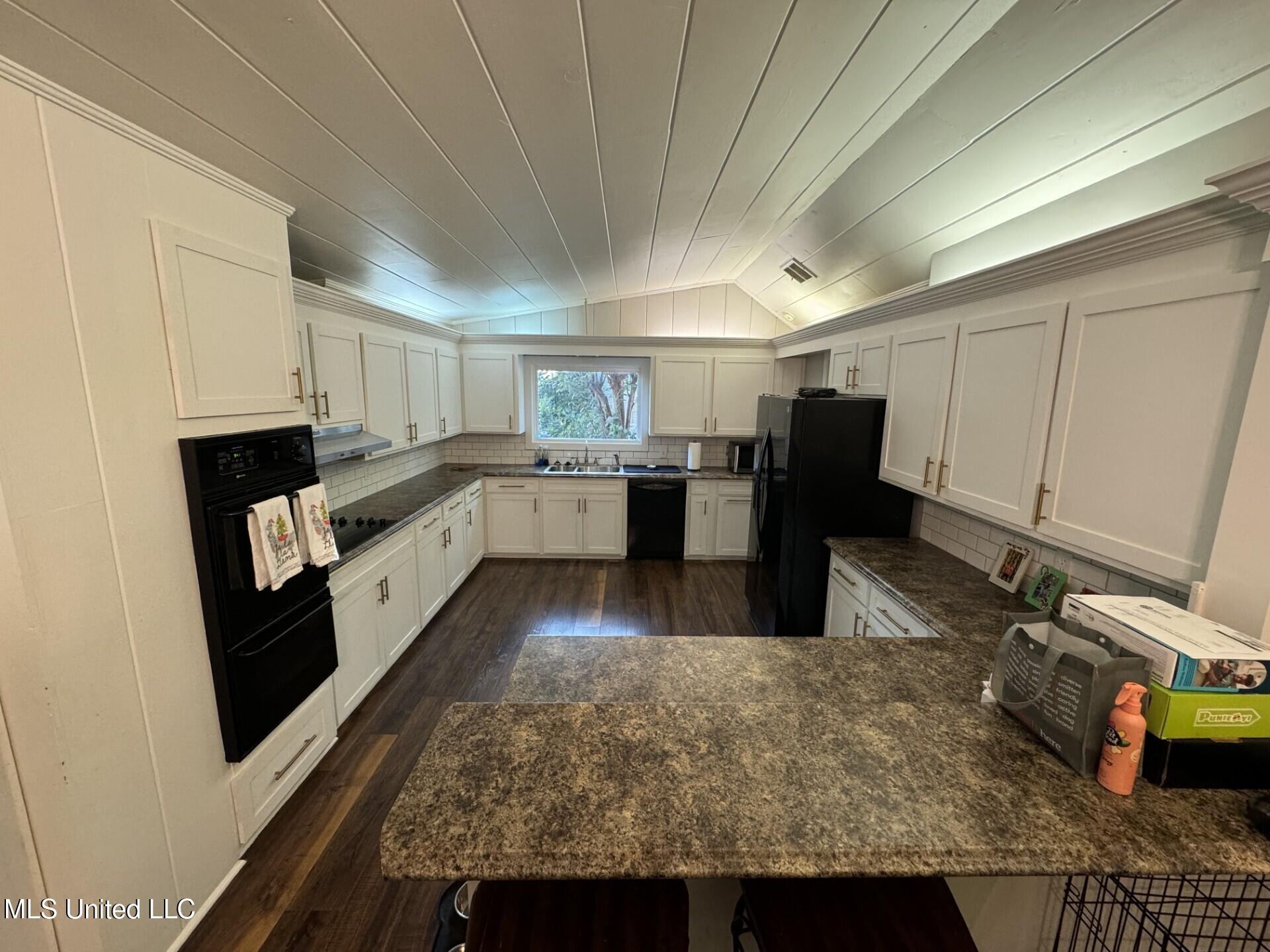 412 Macarthur Avenue, Greenwood, Mississippi image 6