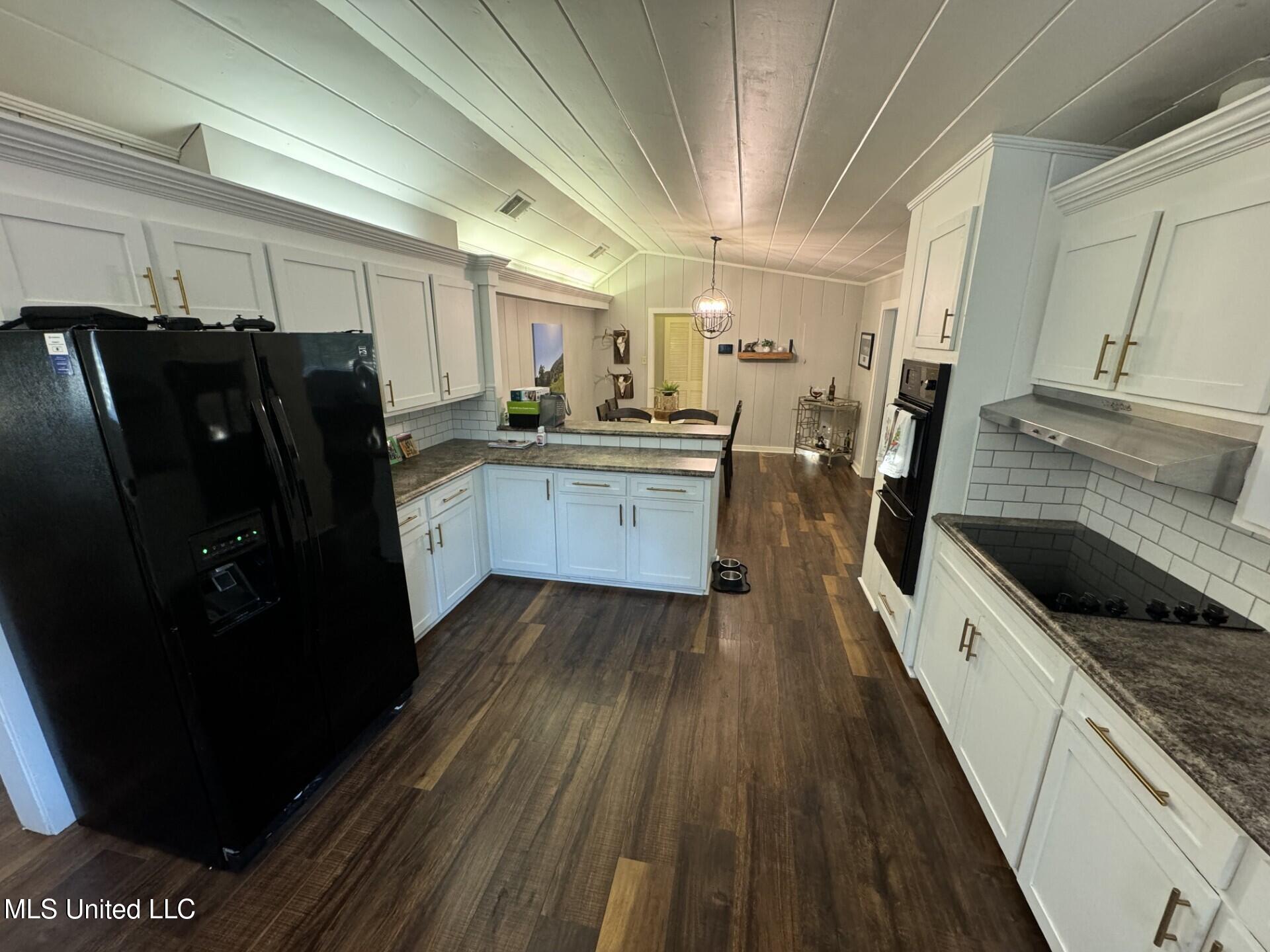 412 Macarthur Avenue, Greenwood, Mississippi image 5