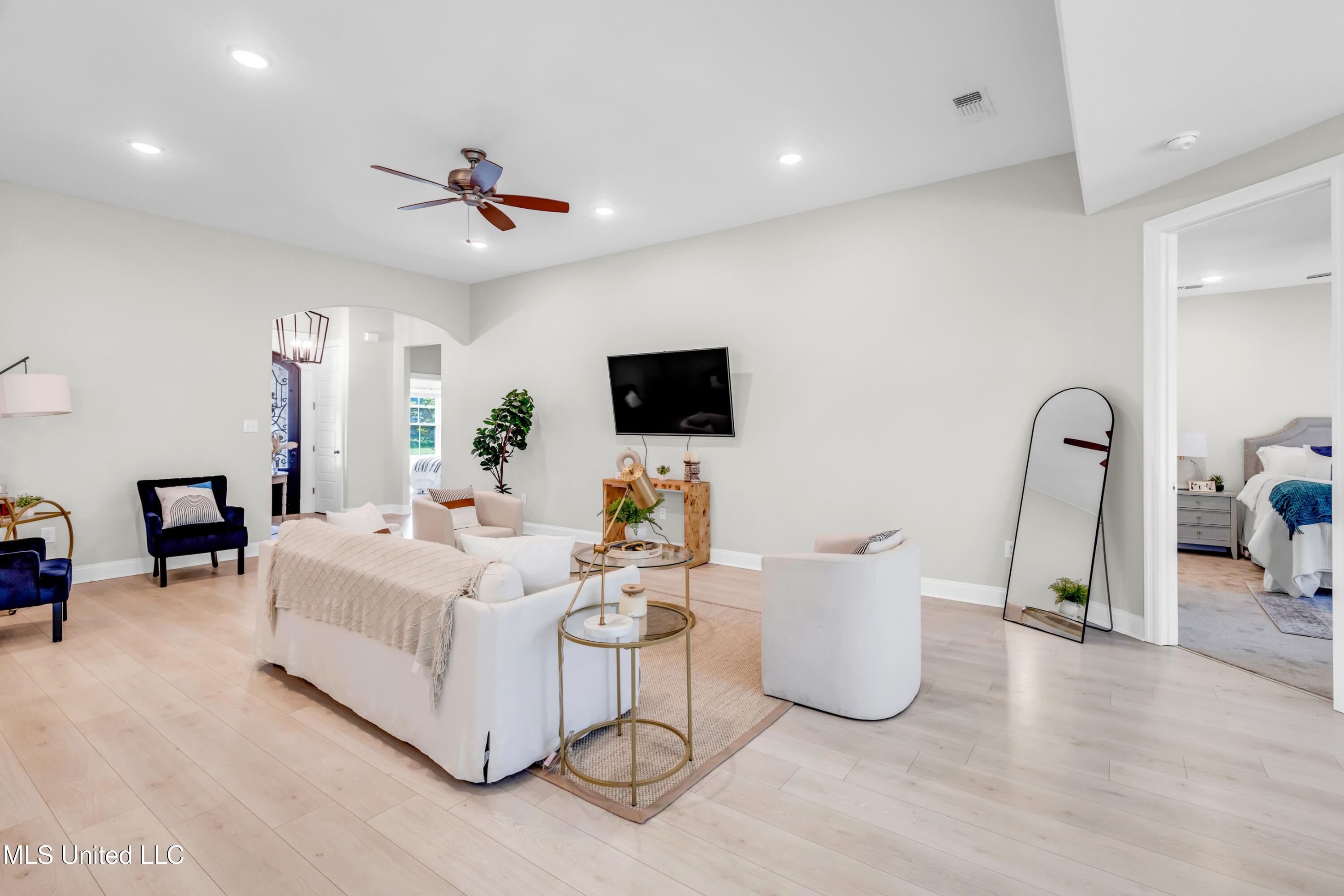 6253 Cypress Lane, Biloxi, Mississippi image 13