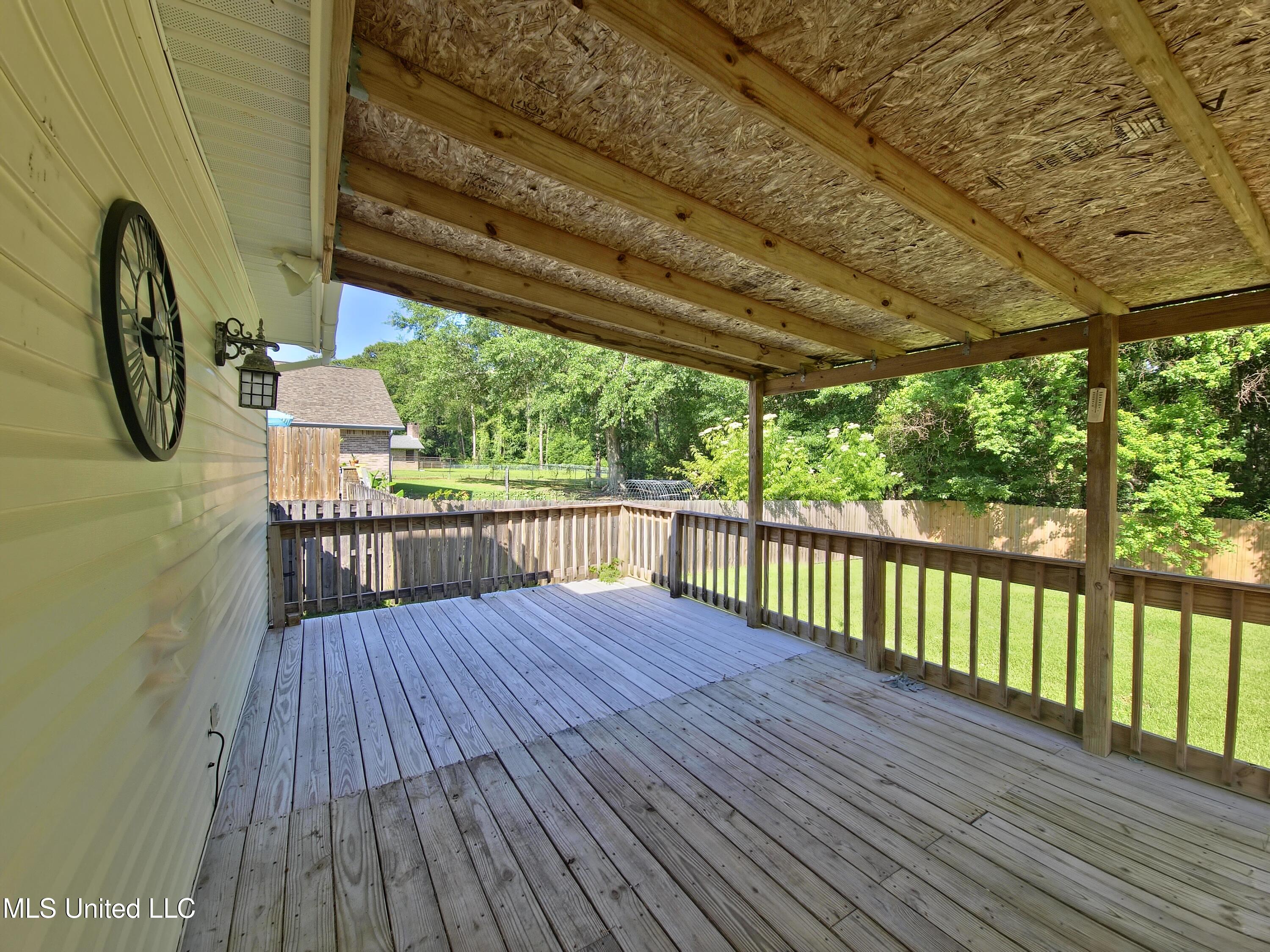 1334 Diller Road, Ocean Springs, Mississippi image 22