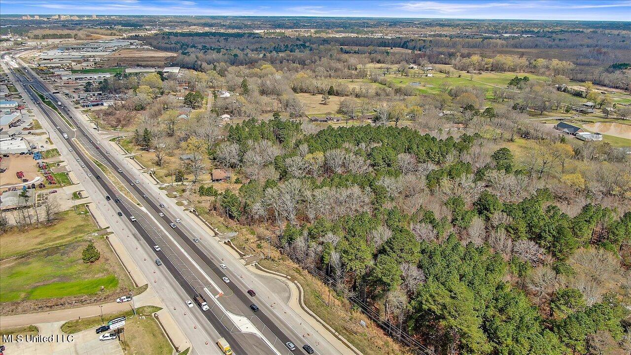 Richland, Mississippi 39218, United States, ,Commercial,Pending,104552