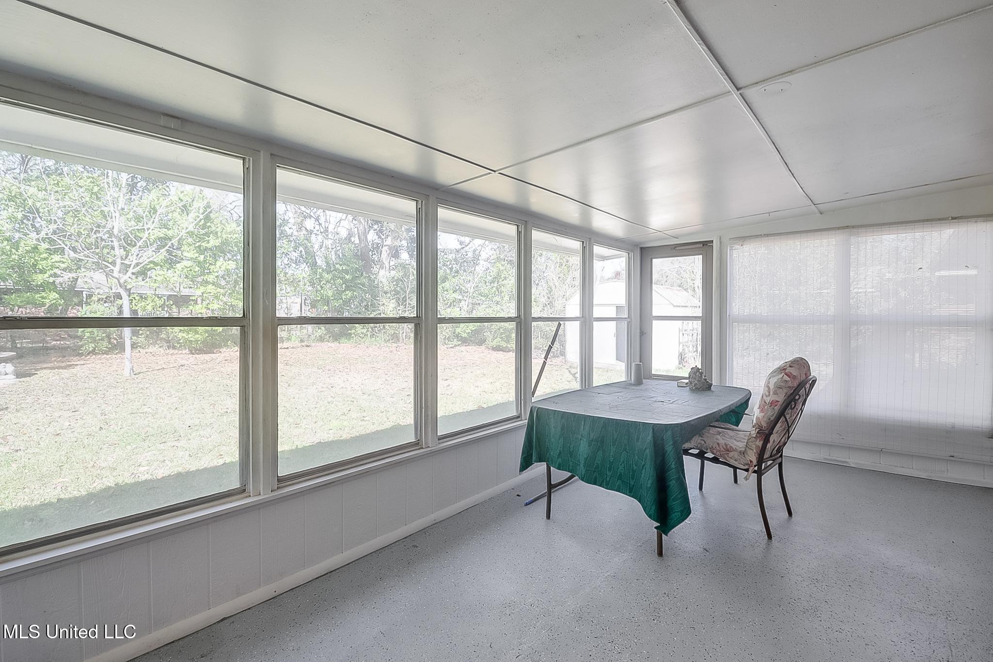 1736 Thomas Jefferson Drive, Biloxi, Mississippi image 17