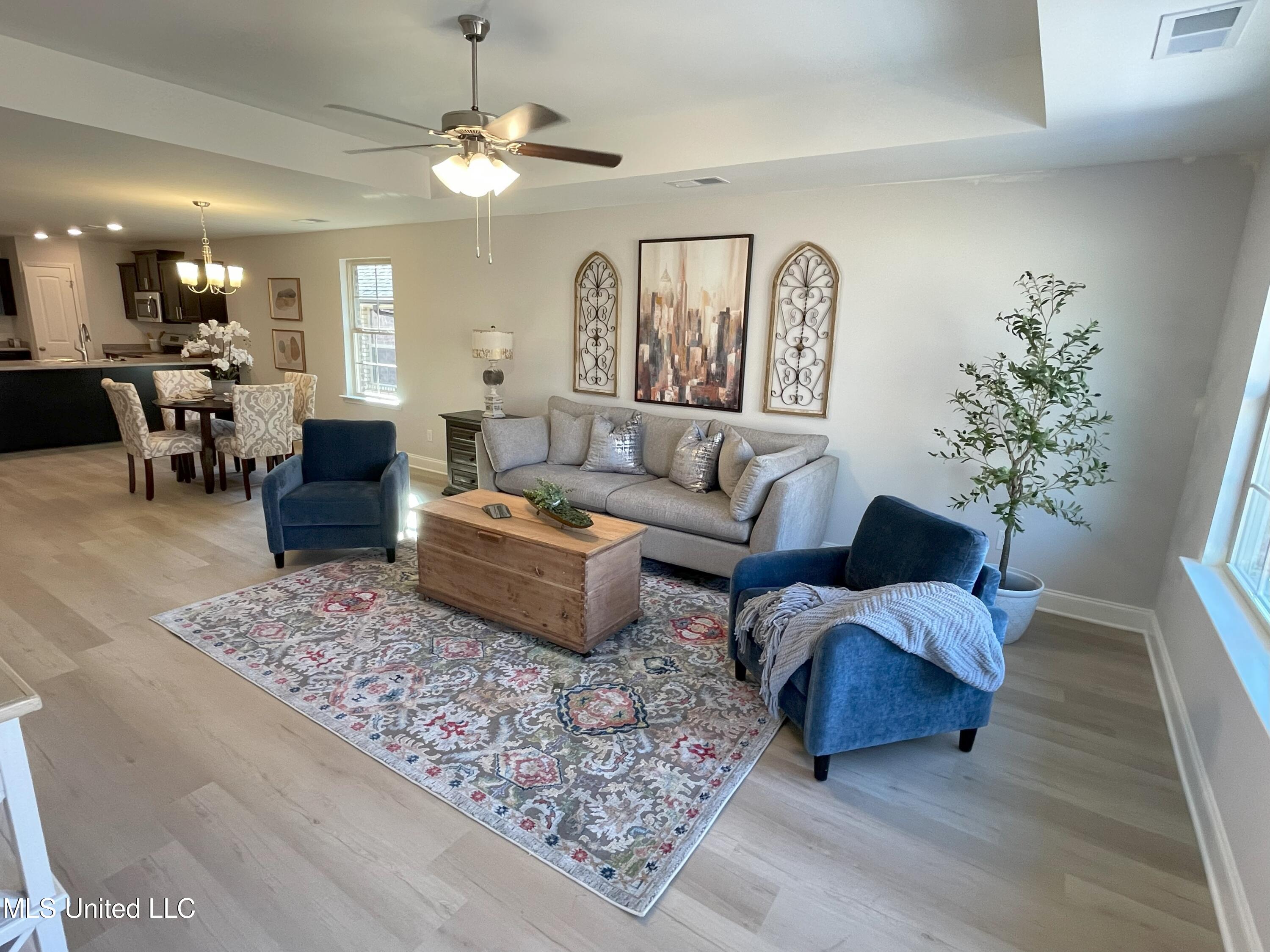 1573 S Reece Drive, Southaven, Mississippi image 5
