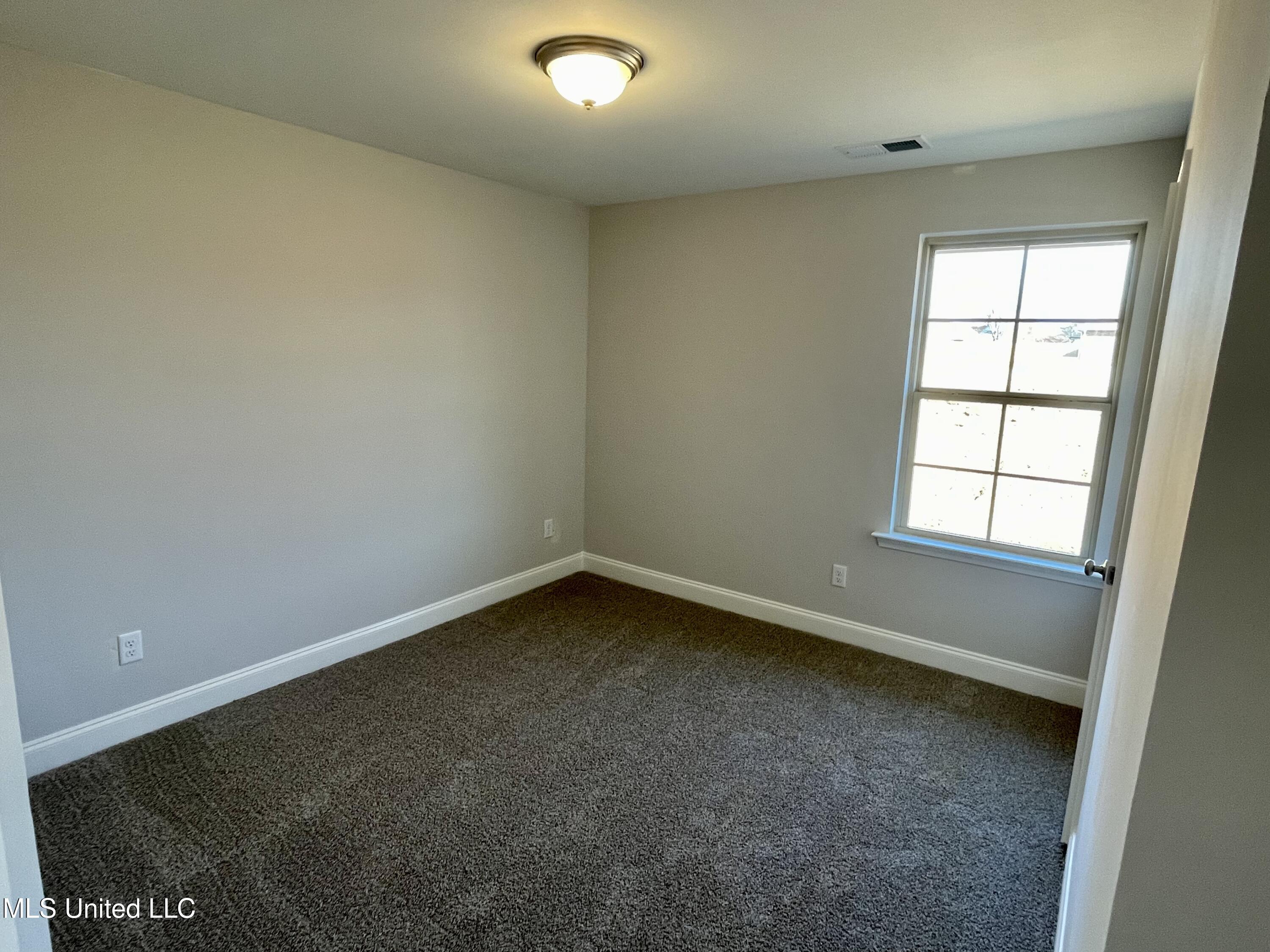1573 S Reece Drive, Southaven, Mississippi image 12