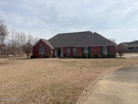 Homes For Sale - 296 Crestline Avenue<br/> Clarksdale, MS 38614
