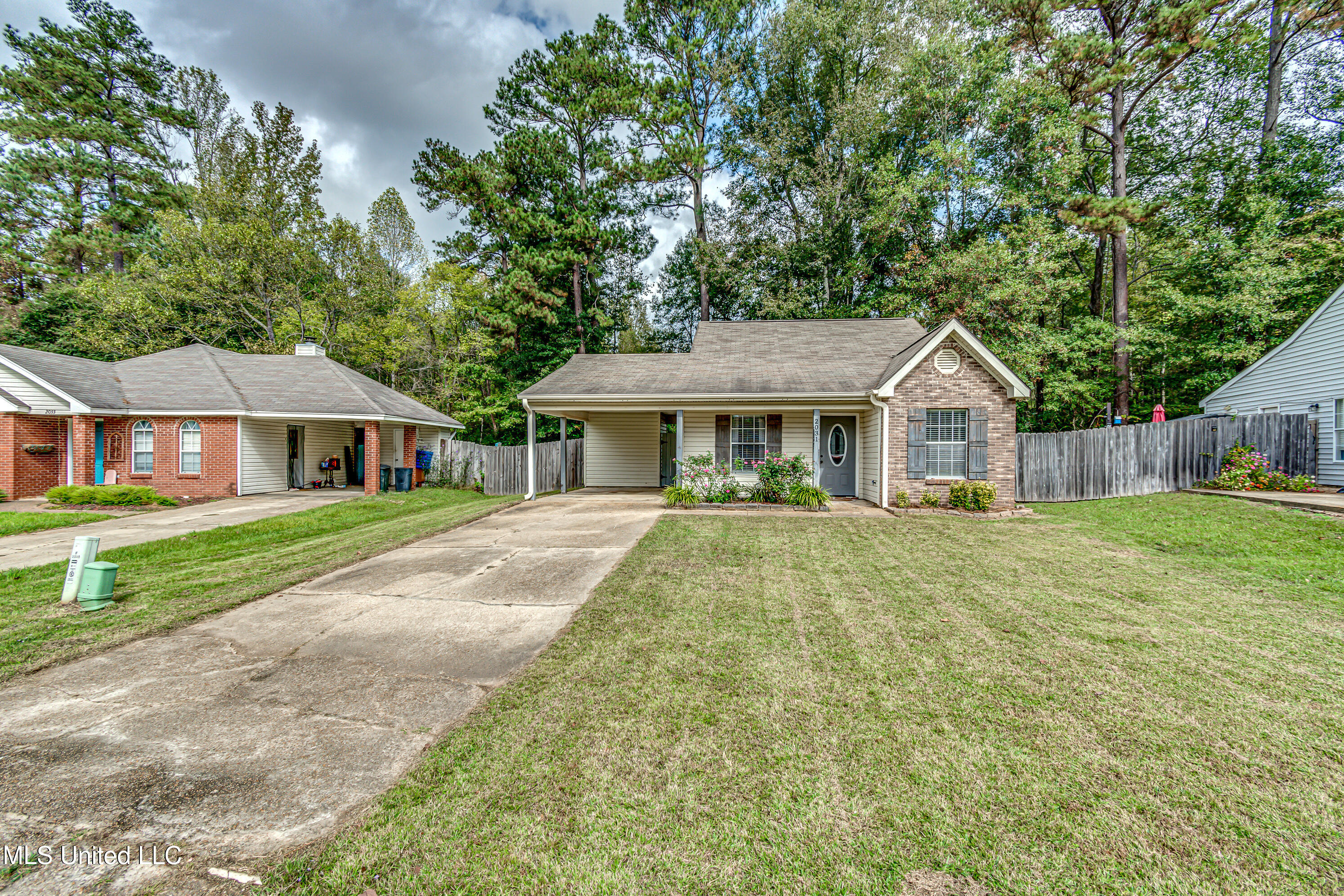 2031 Red Oak Drive, Brandon, Mississippi image 4