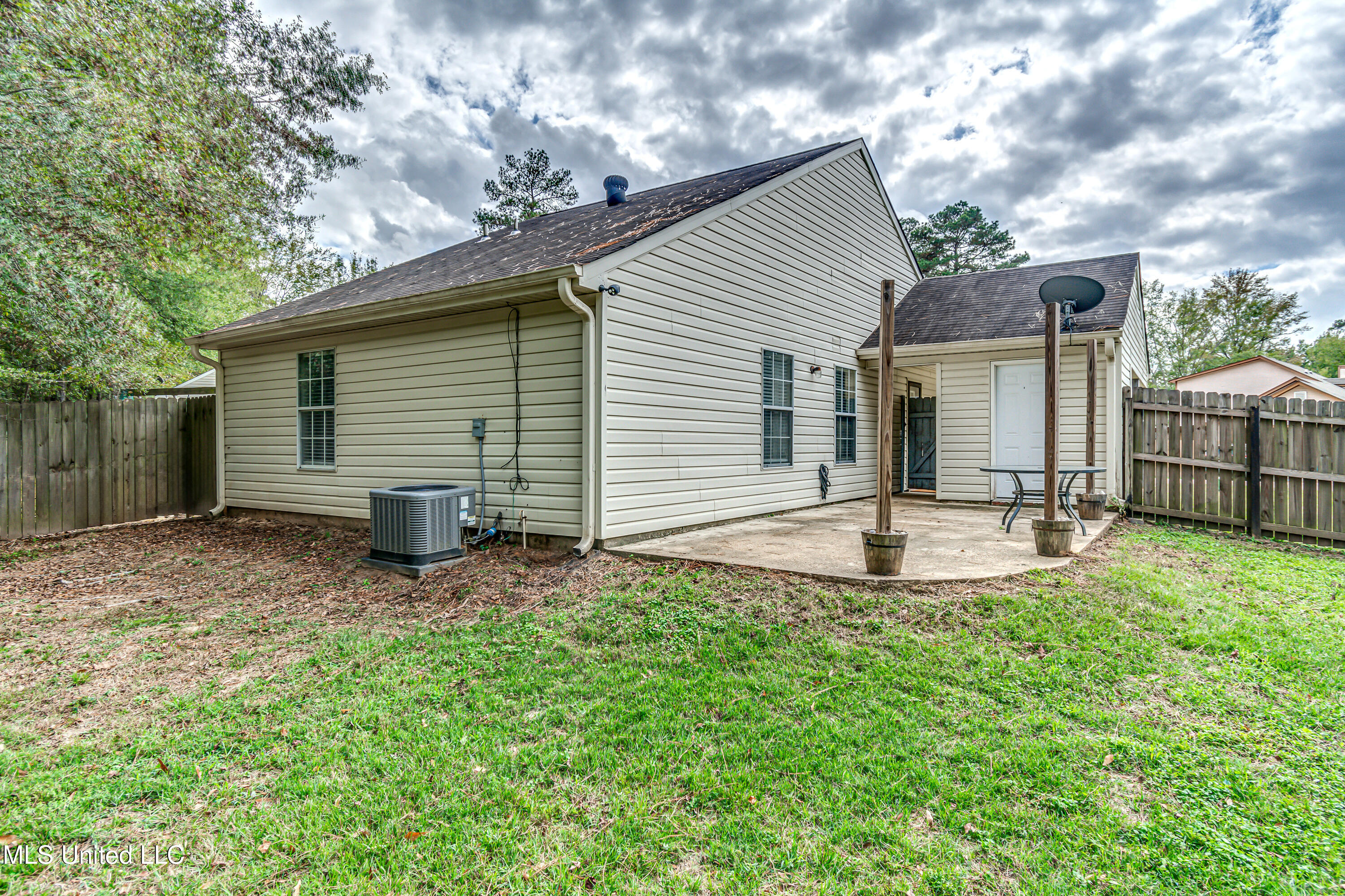 2031 Red Oak Drive, Brandon, Mississippi image 12