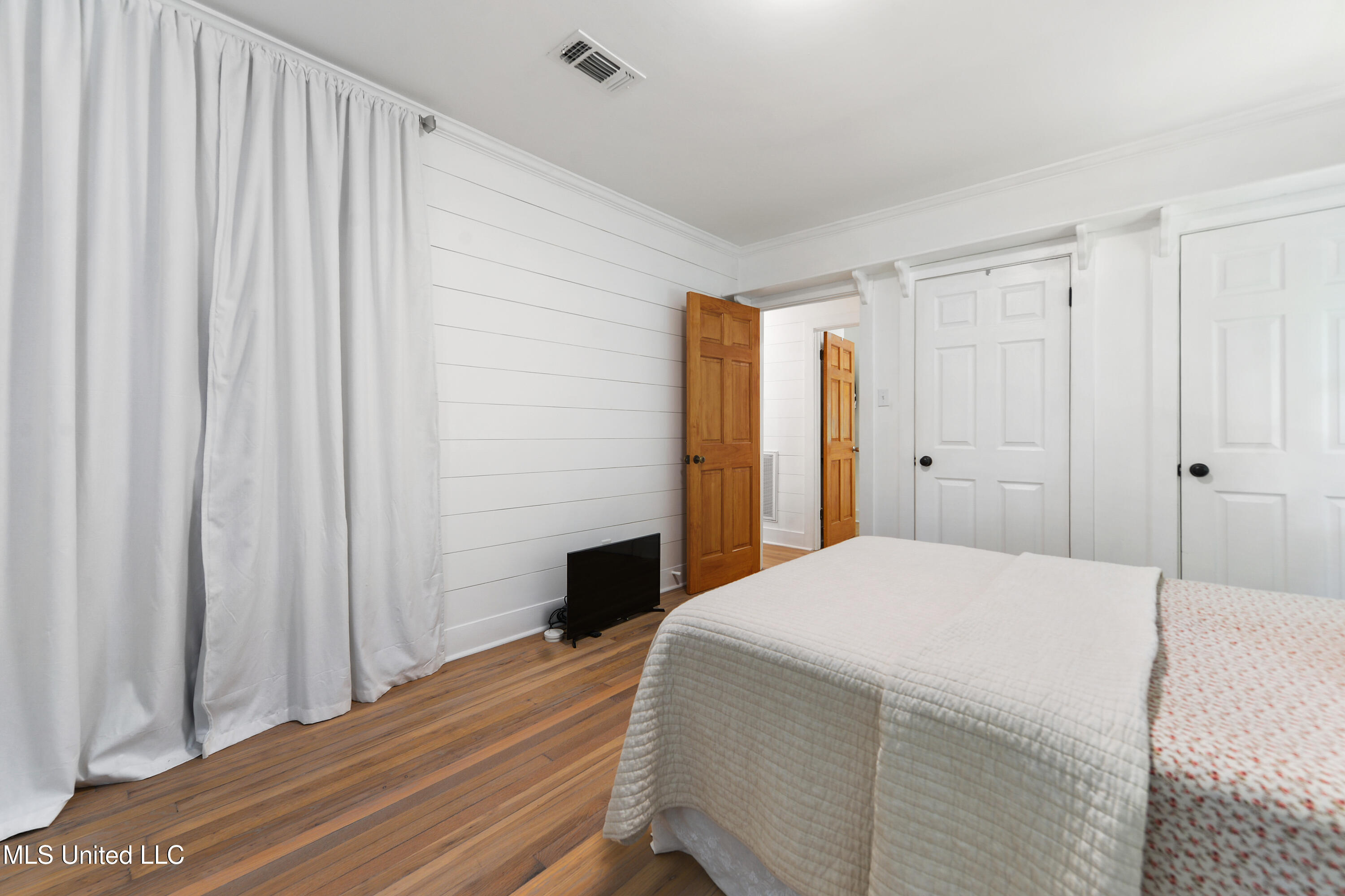 1338 Father Ryan Avenue, Biloxi, Mississippi image 23