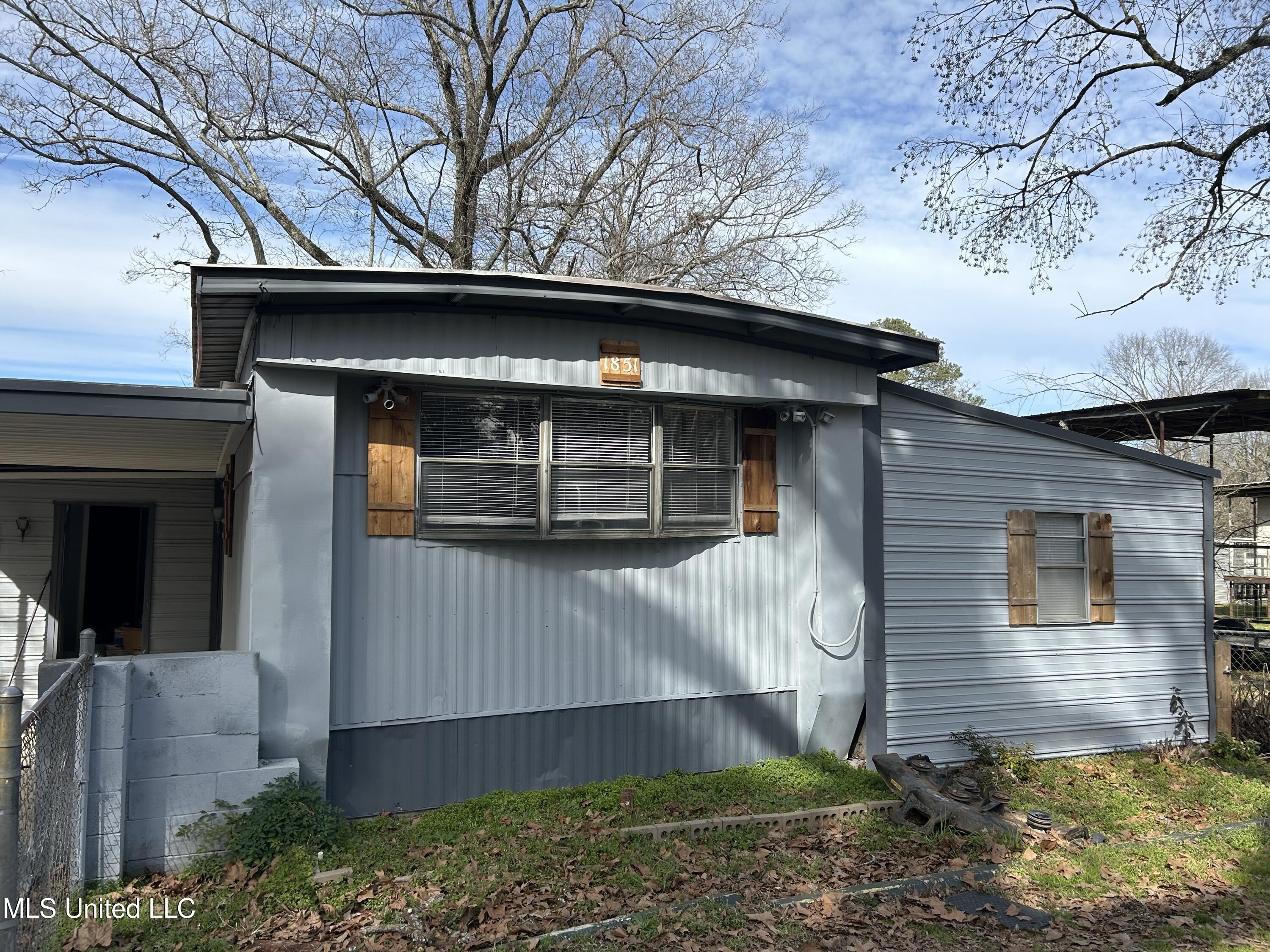 1851 Turtle Road, Byram, Mississippi image 1