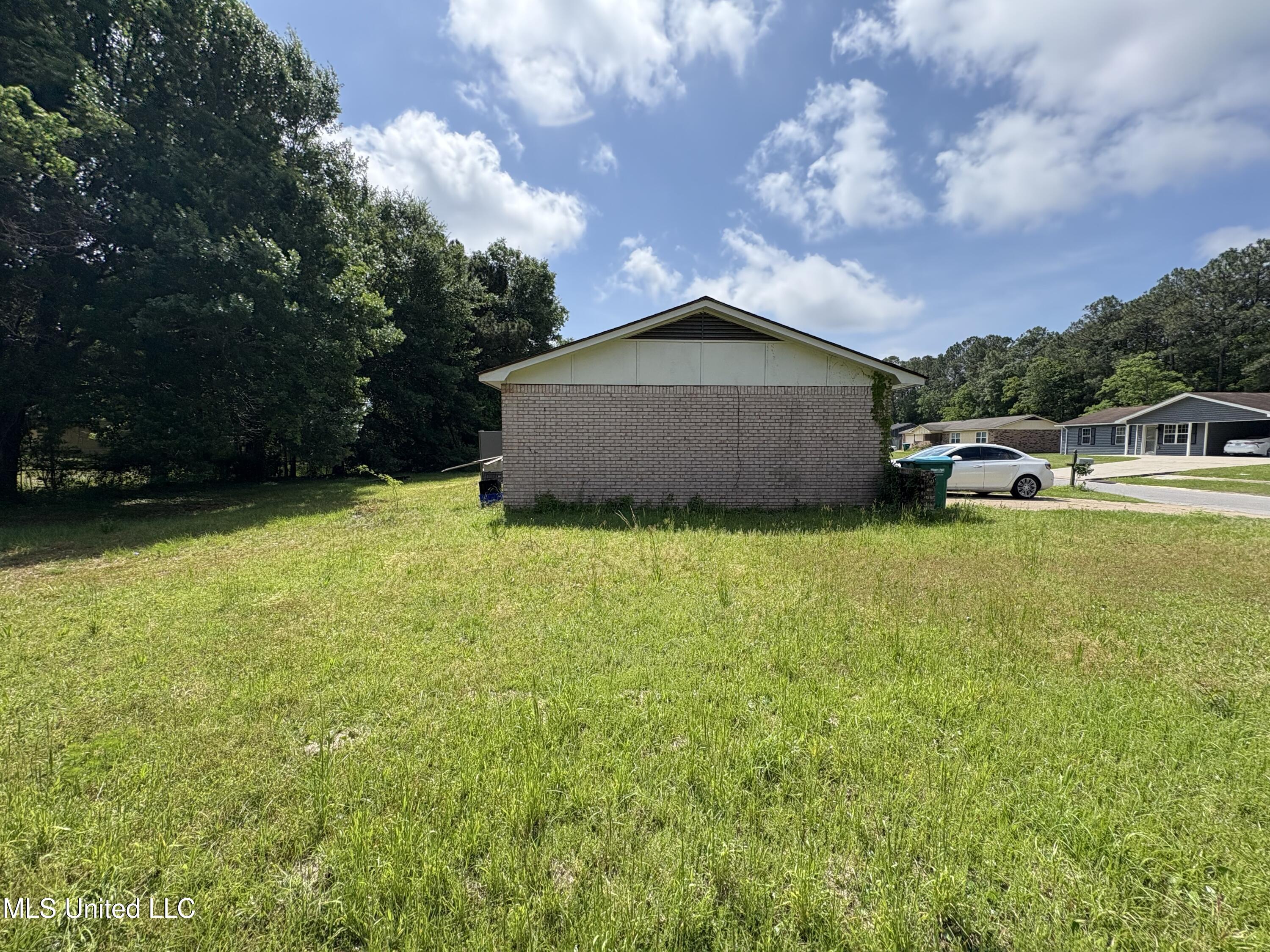 2742 Camino Grande Street, Gautier, Mississippi image 12