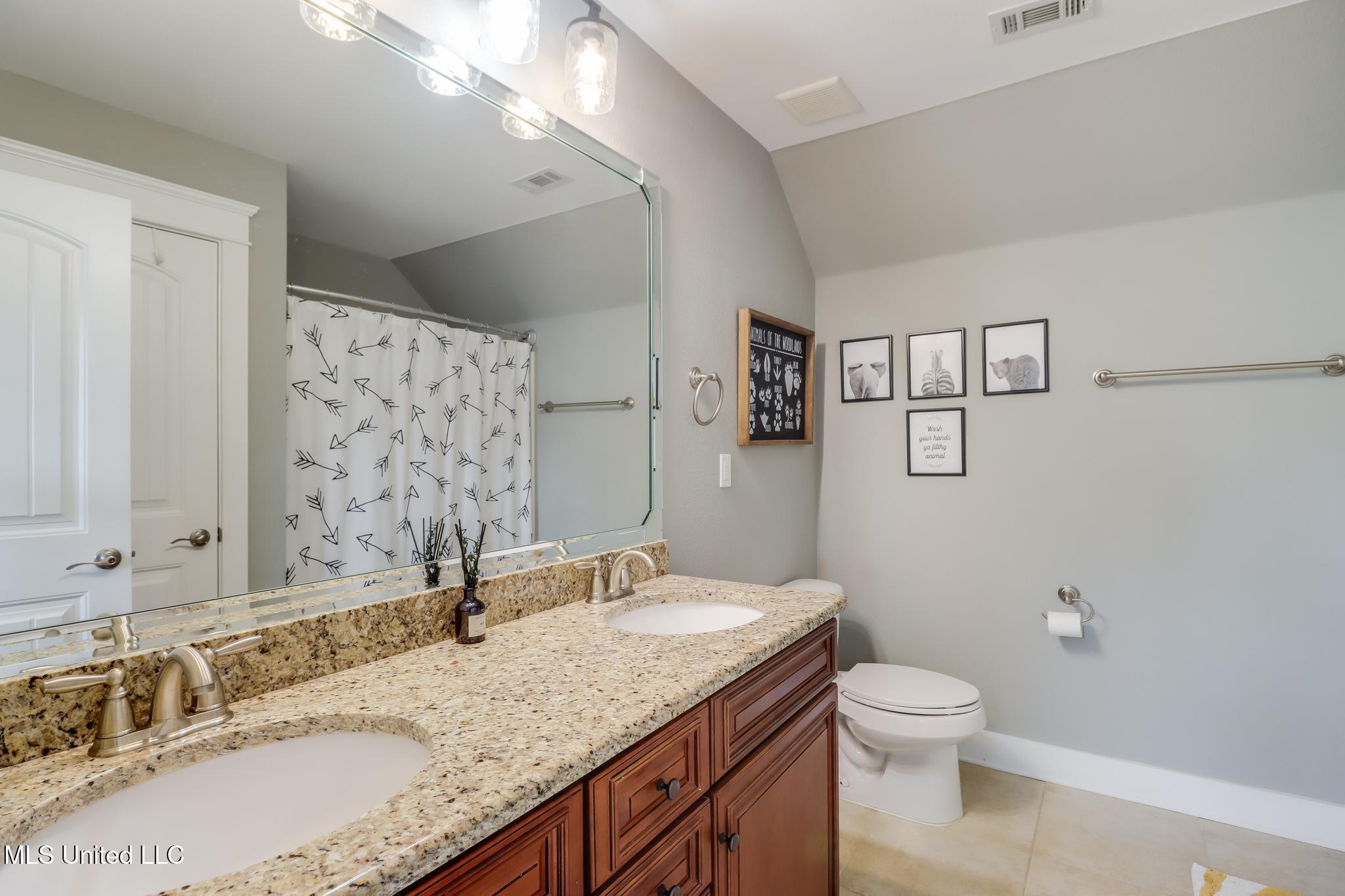 13056 Holly Springs Avenue, Biloxi, Mississippi image 24