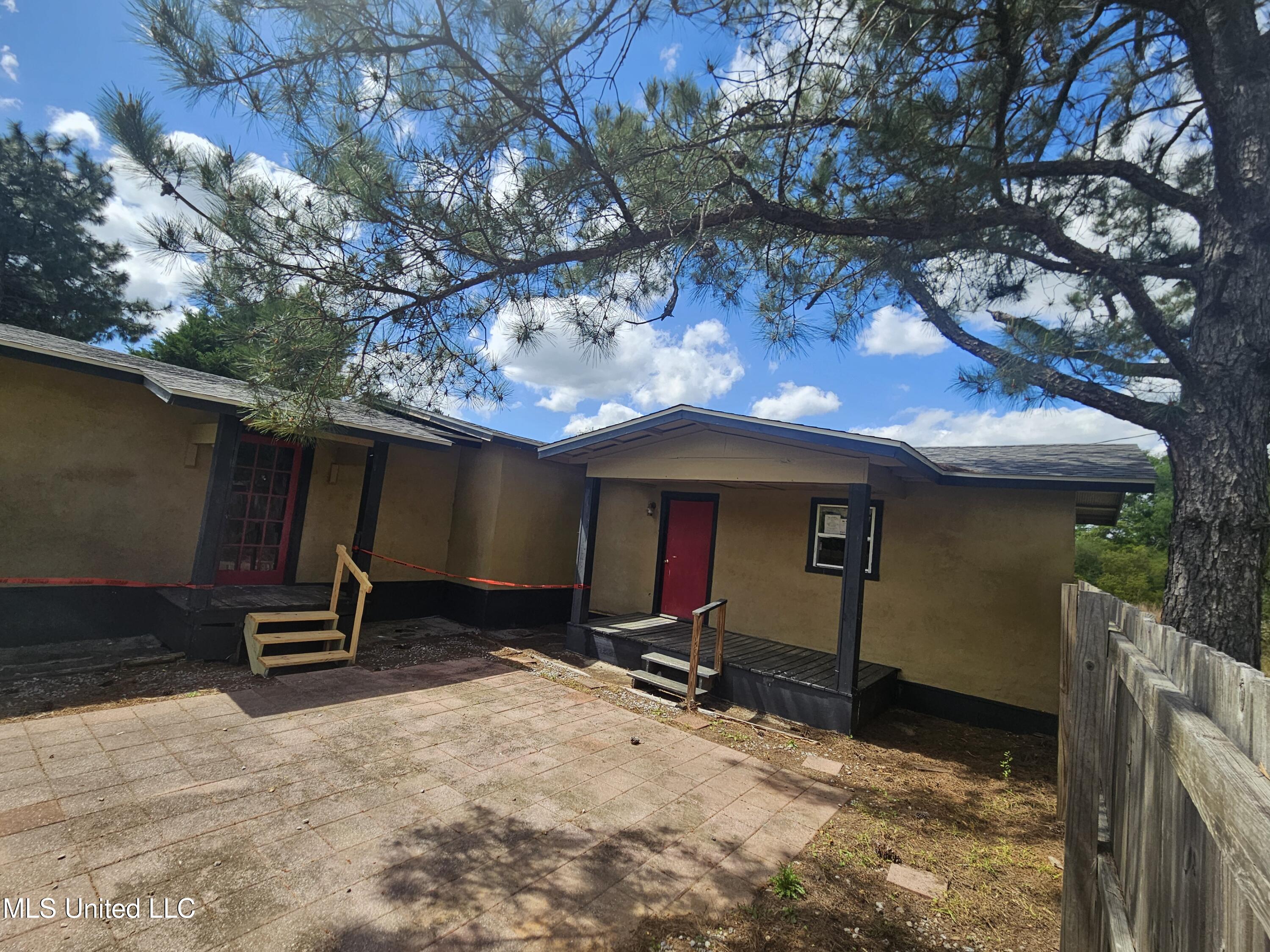 209 Spooner Road, Lucedale, Mississippi image 2