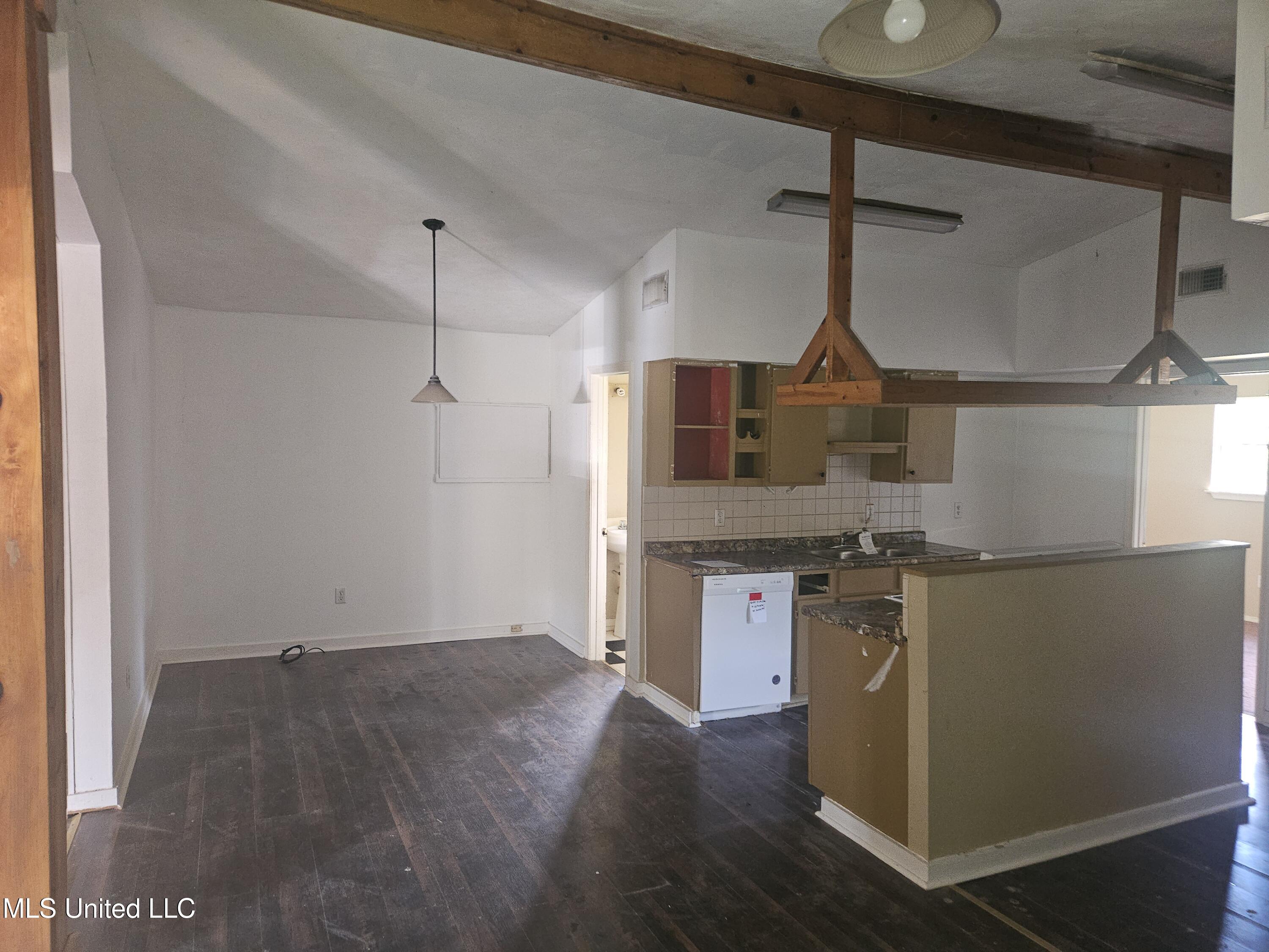 209 Spooner Road, Lucedale, Mississippi image 6
