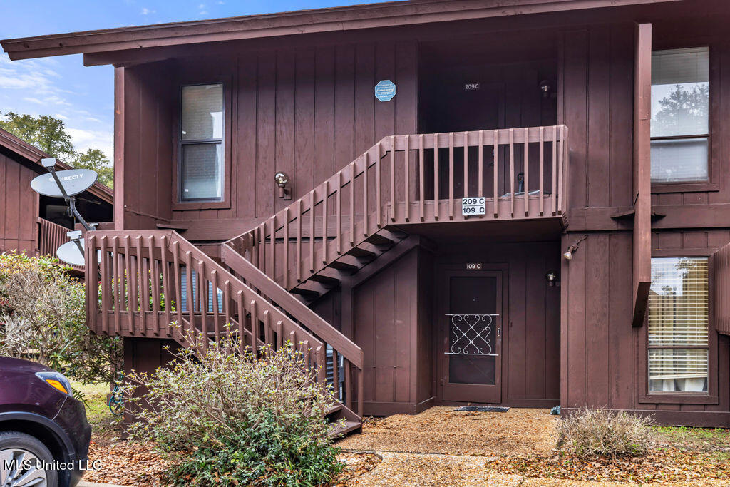 209 Molokai #C, Diamondhead, Mississippi image 2