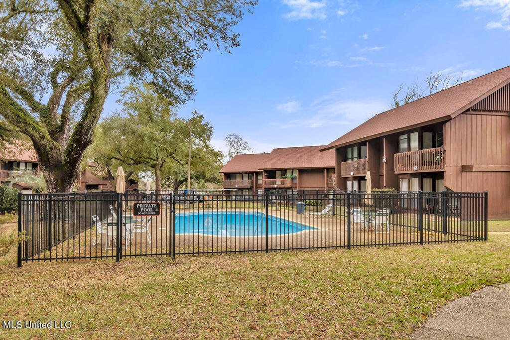 209 Molokai #C, Diamondhead, Mississippi image 17