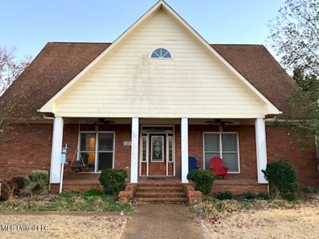 123 Palmer Lane, Holly Springs, Mississippi image 1