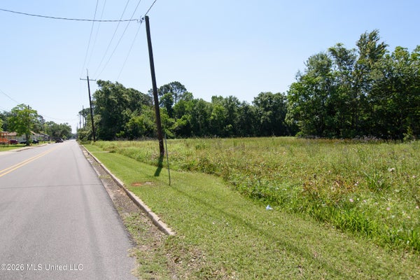 KREBS AVE, PASCAGOULA, MS 39567 - Image e96fb603d0aa150f4f70ffbbb79f9ce7/2620831258