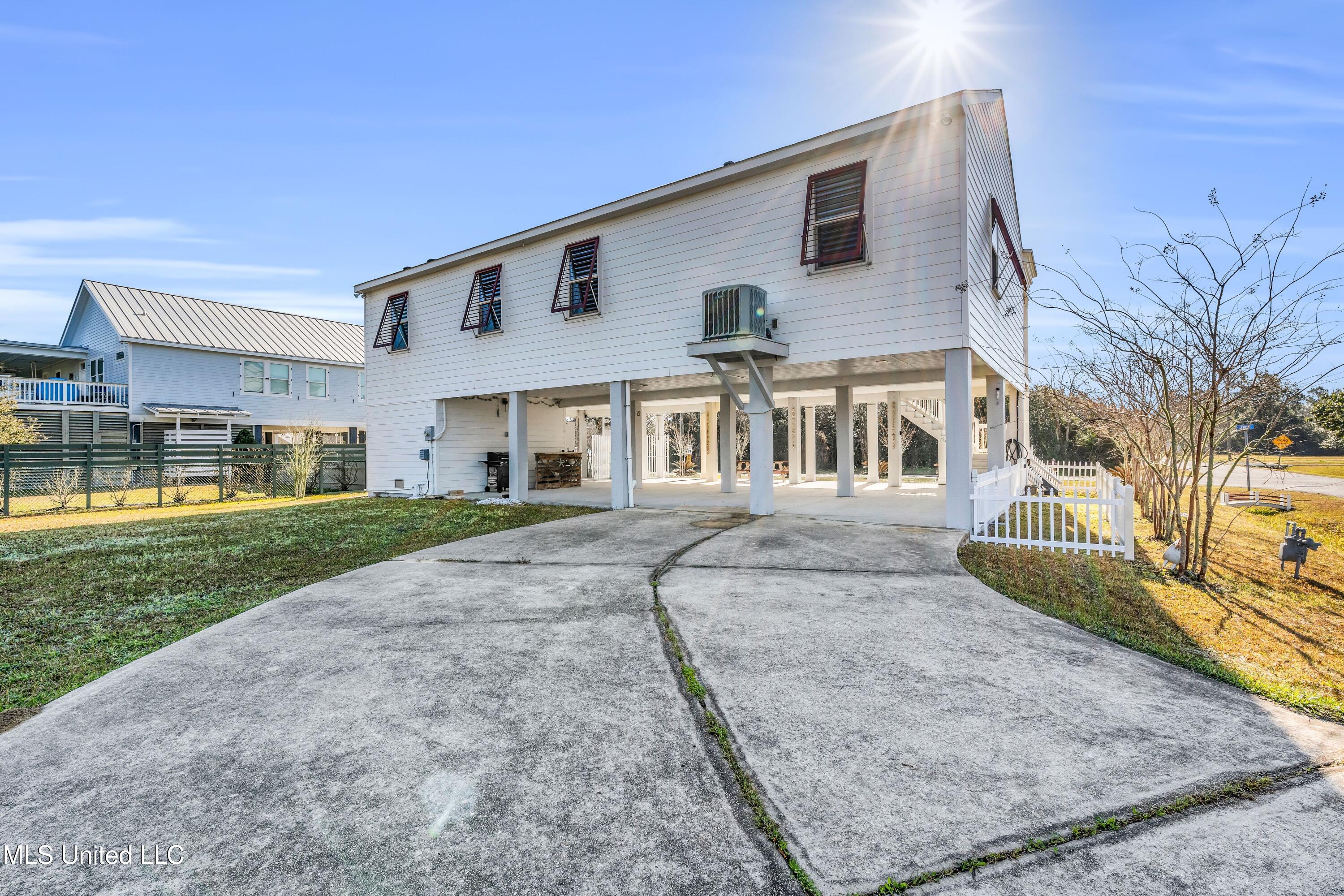 500 Fell Street, Waveland, Mississippi image 19