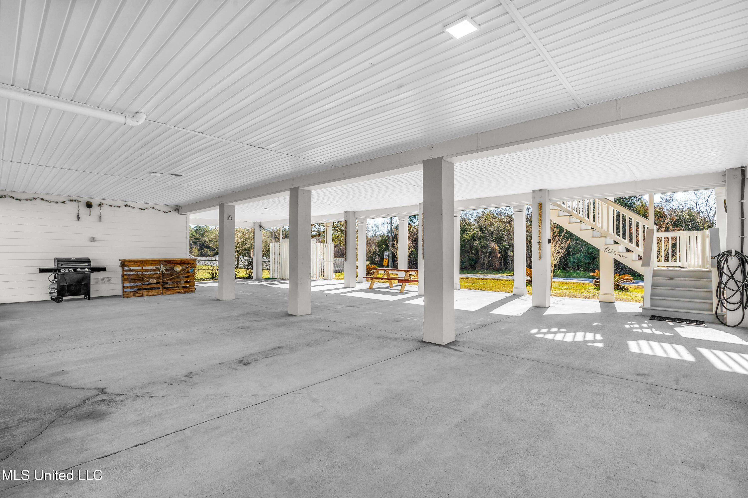 500 Fell Street, Waveland, Mississippi image 16