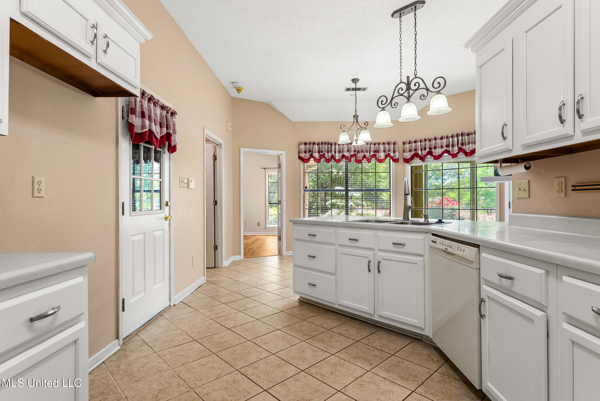2141 Shannon Cove, Horn Lake, Mississippi image 22