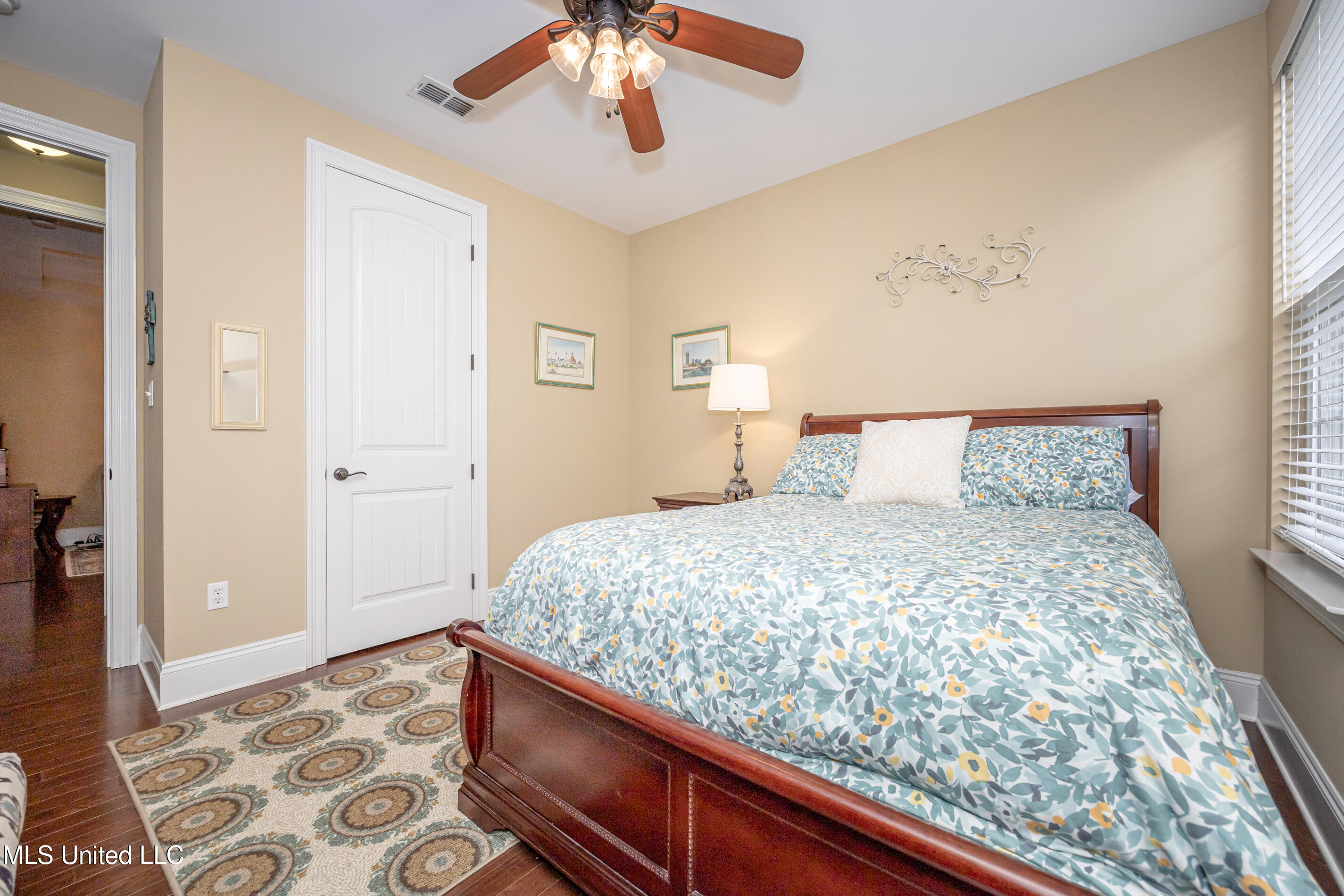 13076 Pine Valley Lane, Biloxi, Mississippi image 23