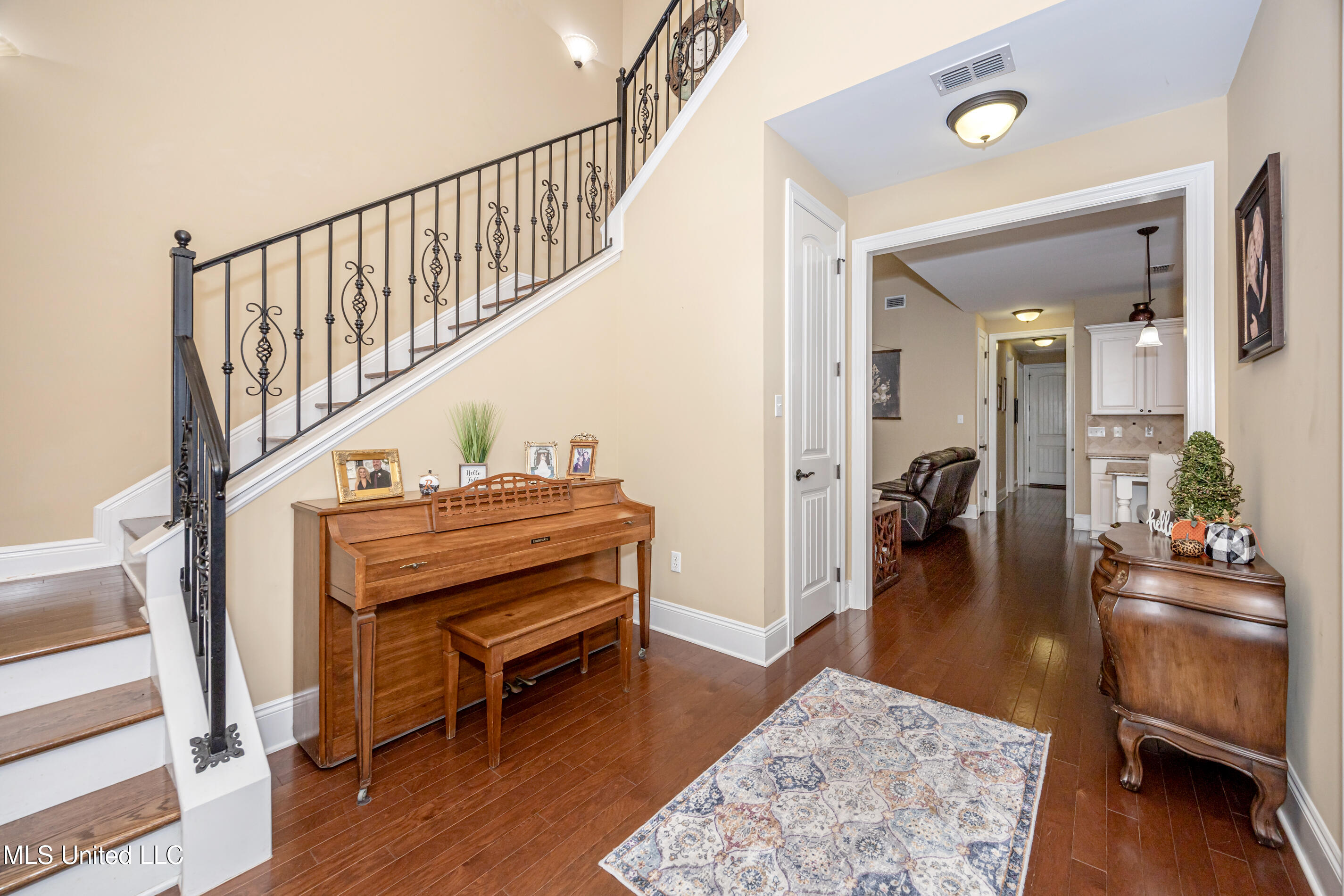 13076 Pine Valley Lane, Biloxi, Mississippi image 7