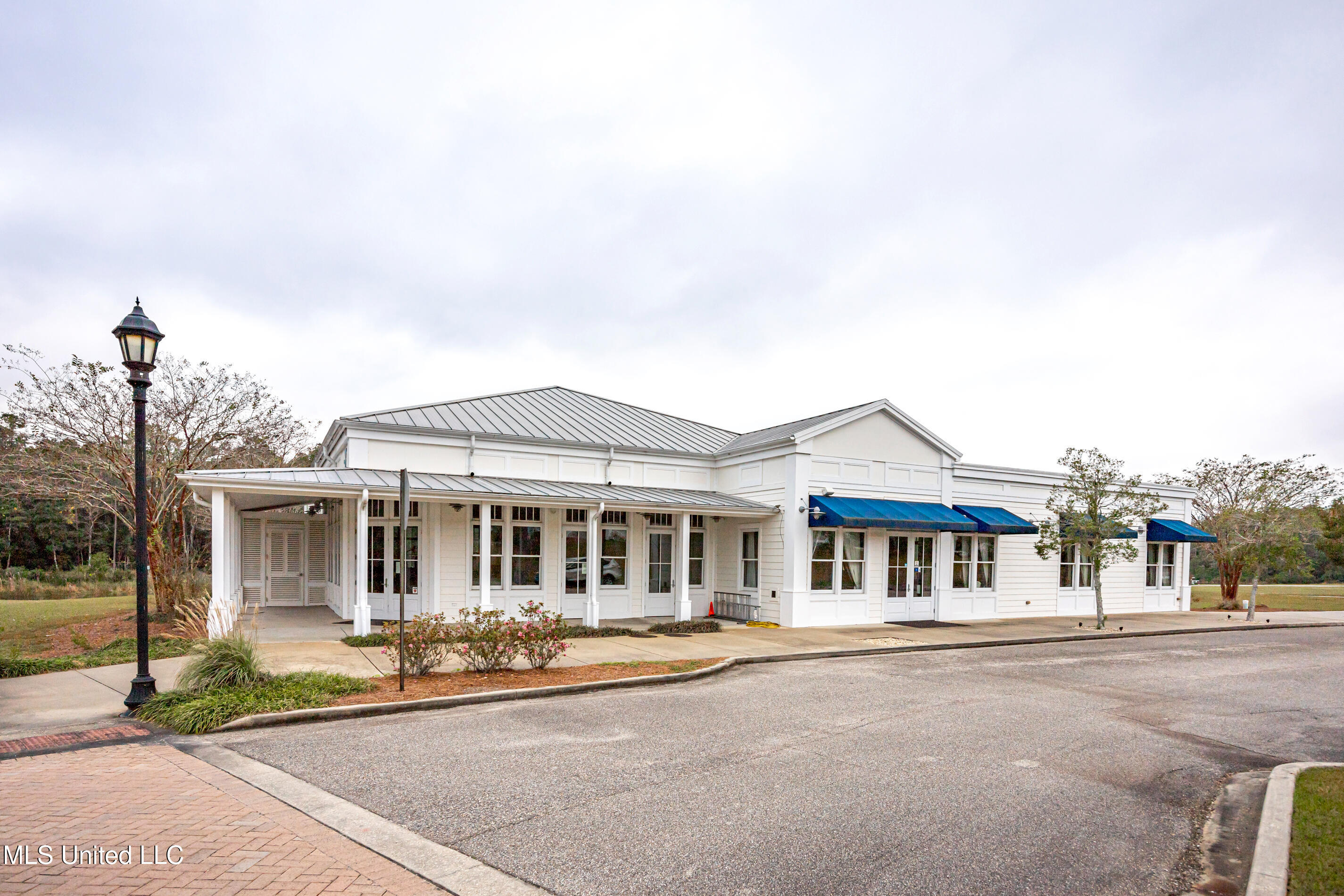 13076 Pine Valley Lane, Biloxi, Mississippi image 48