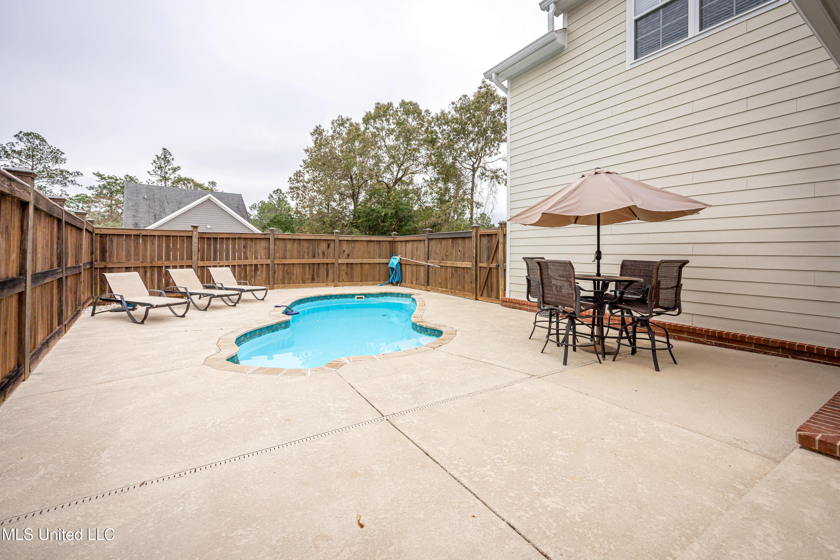 13076 Pine Valley Lane, Biloxi, Mississippi image 43