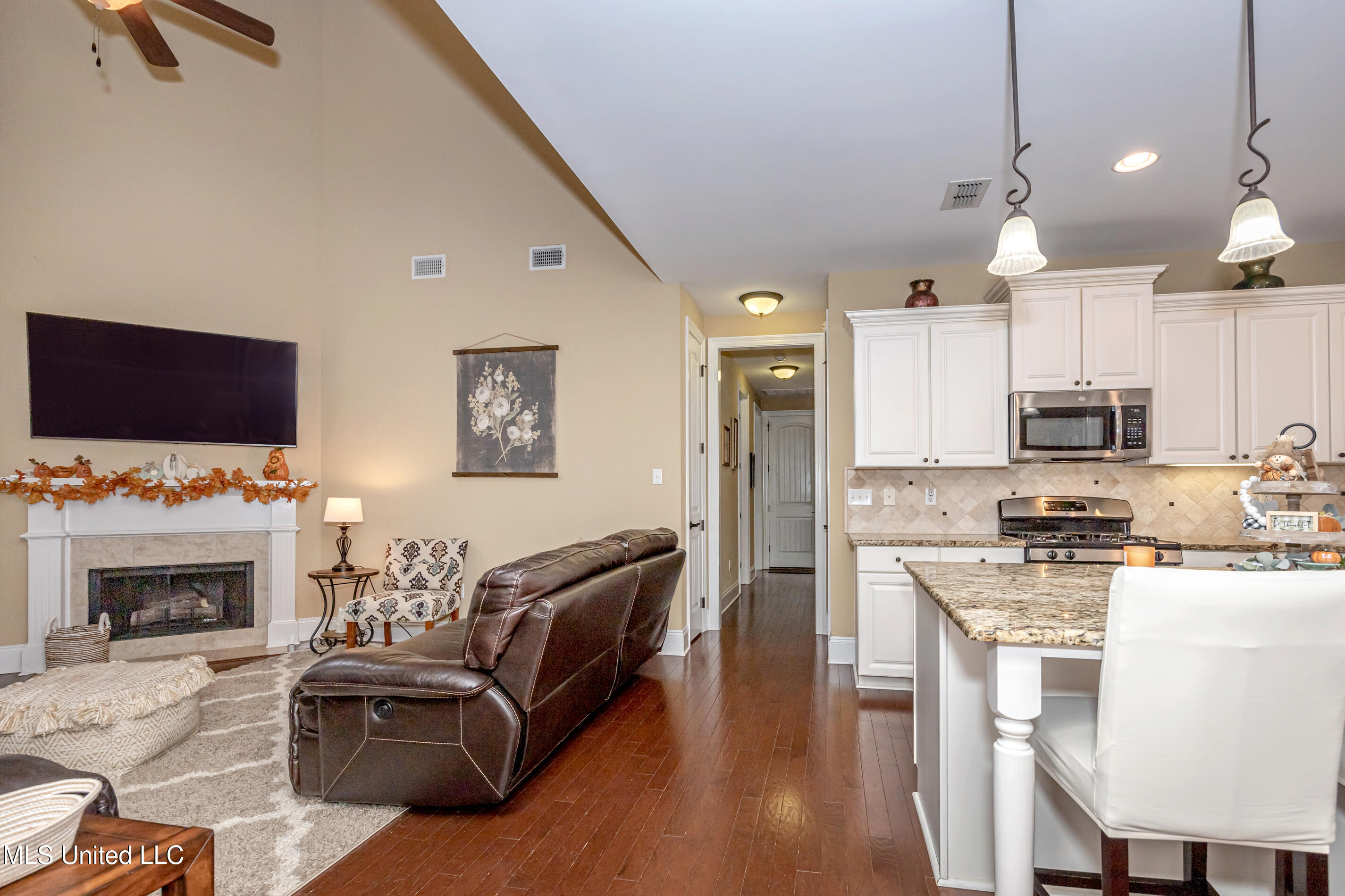 13076 Pine Valley Lane, Biloxi, Mississippi image 18