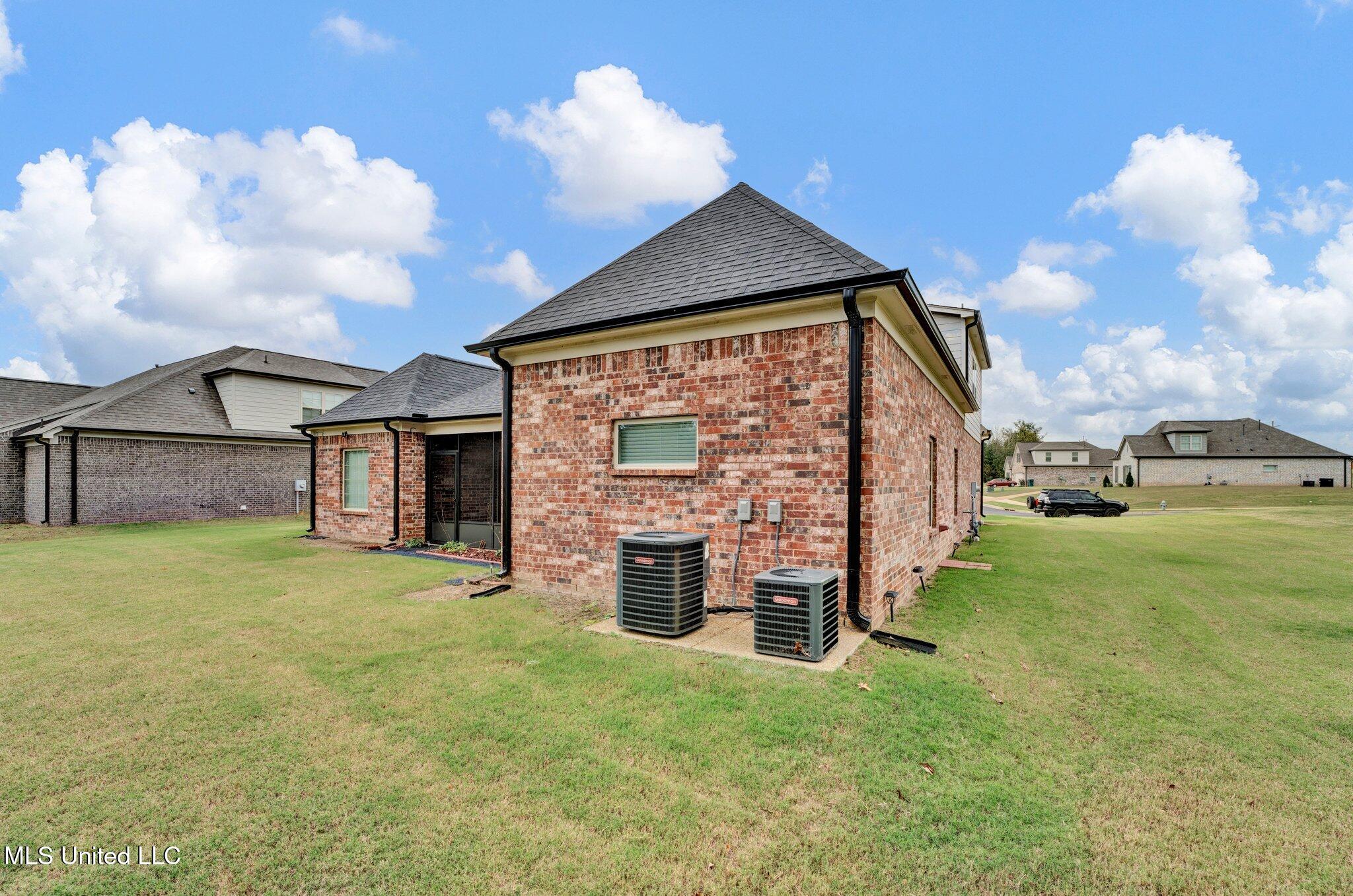 2512 Washington Woods Road, Southaven, Mississippi image 30