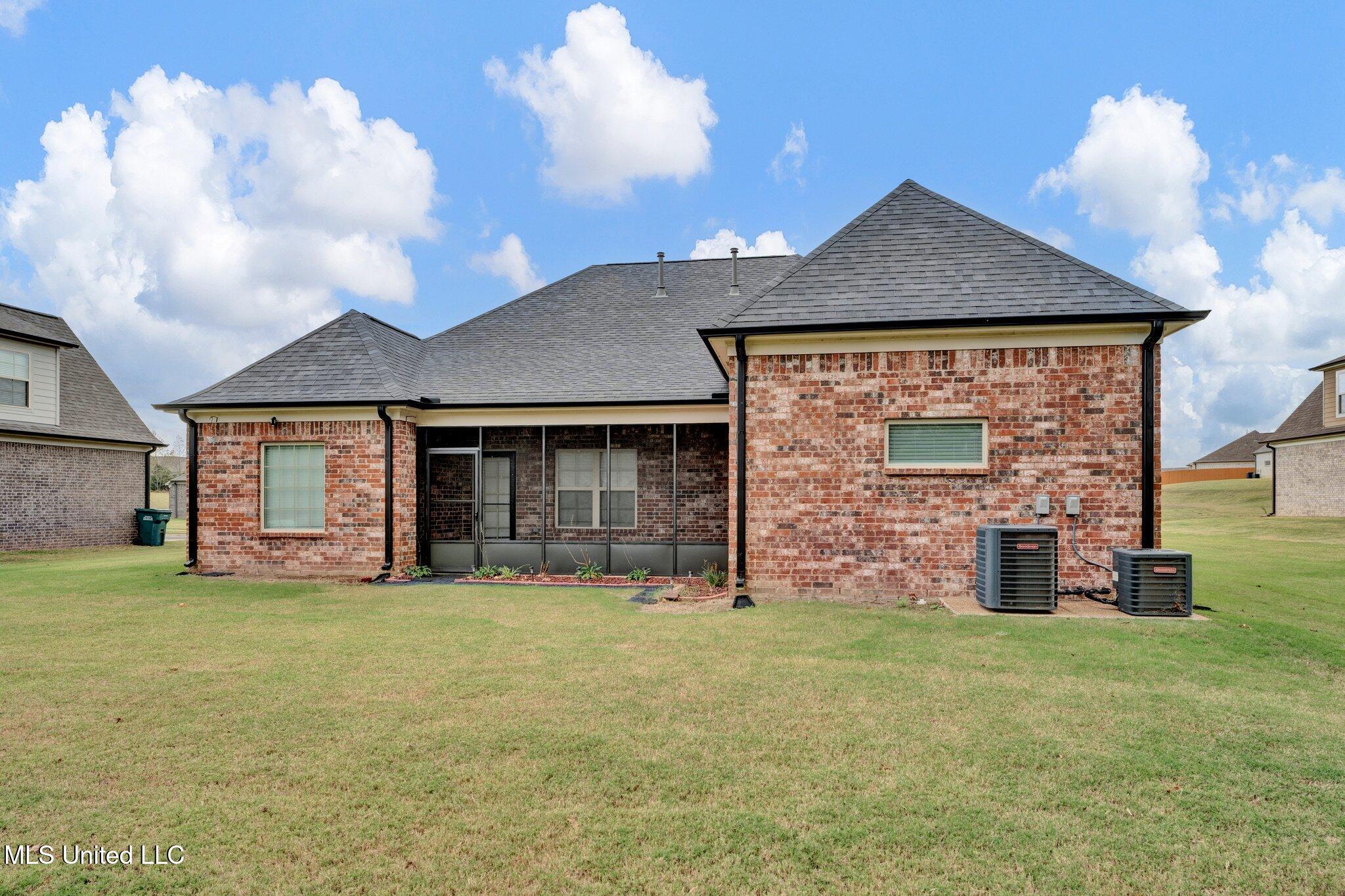 2512 Washington Woods Road, Southaven, Mississippi image 29