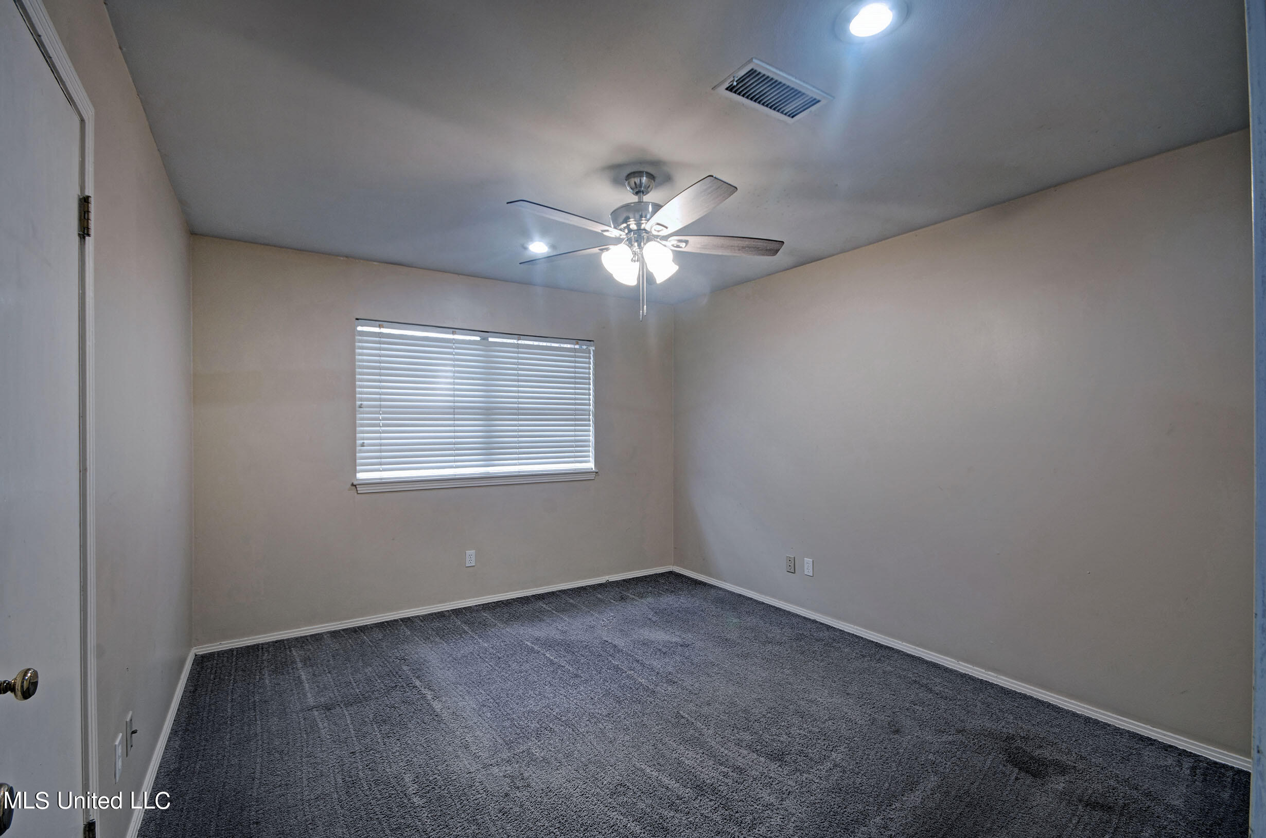 219 Rollingwood Drive, Jackson, Mississippi image 18
