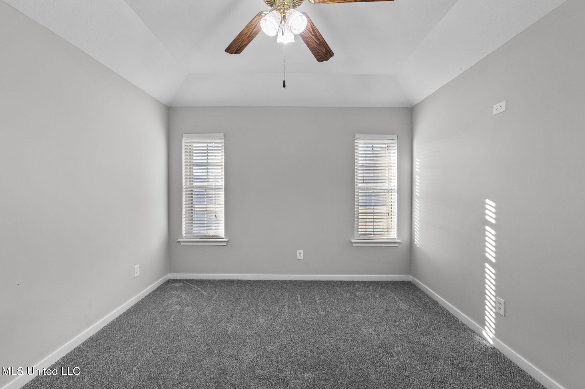 904 Mourning Dove Cove, Byram, Mississippi image 16