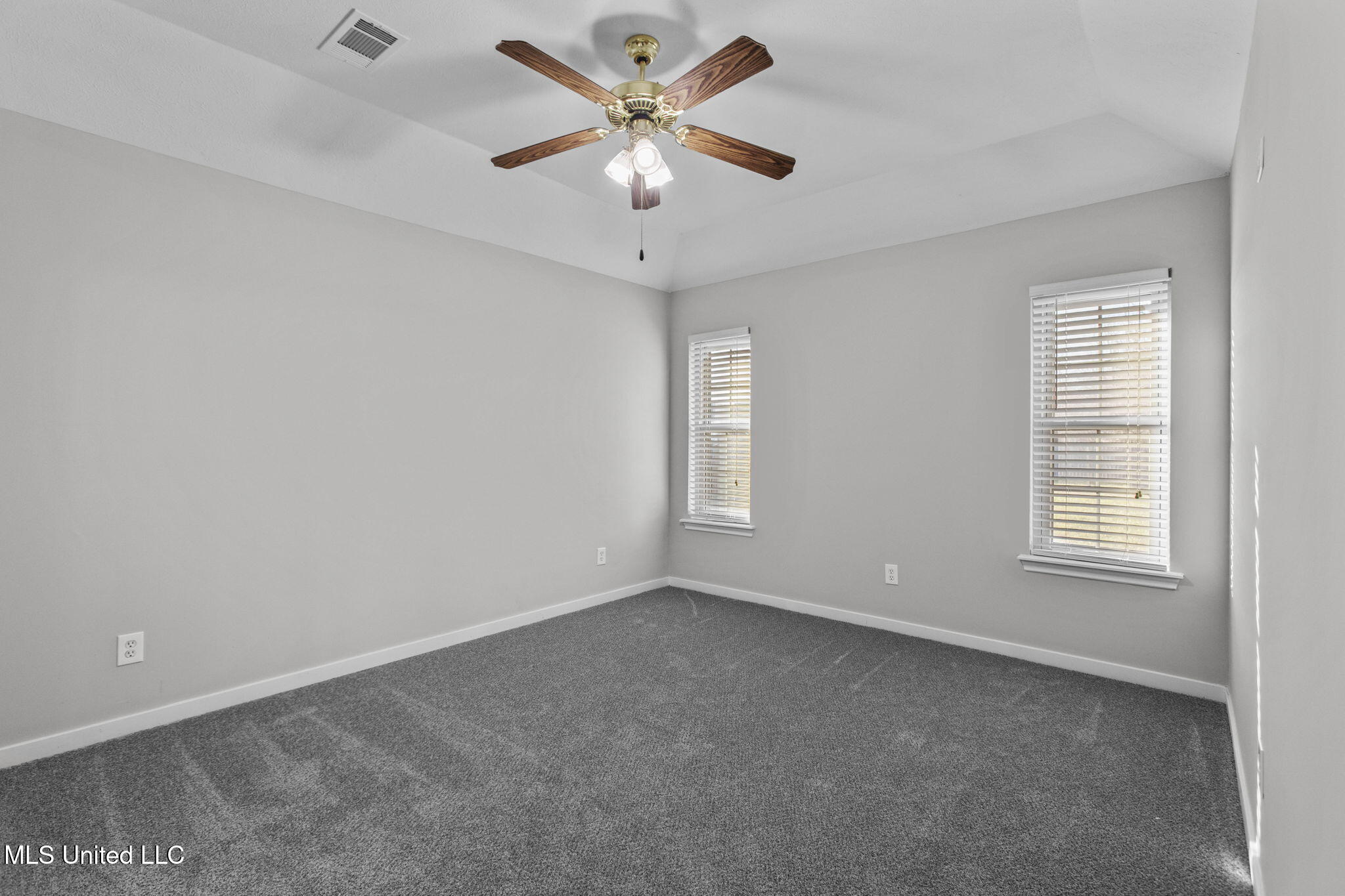 904 Mourning Dove Cove, Byram, Mississippi image 14