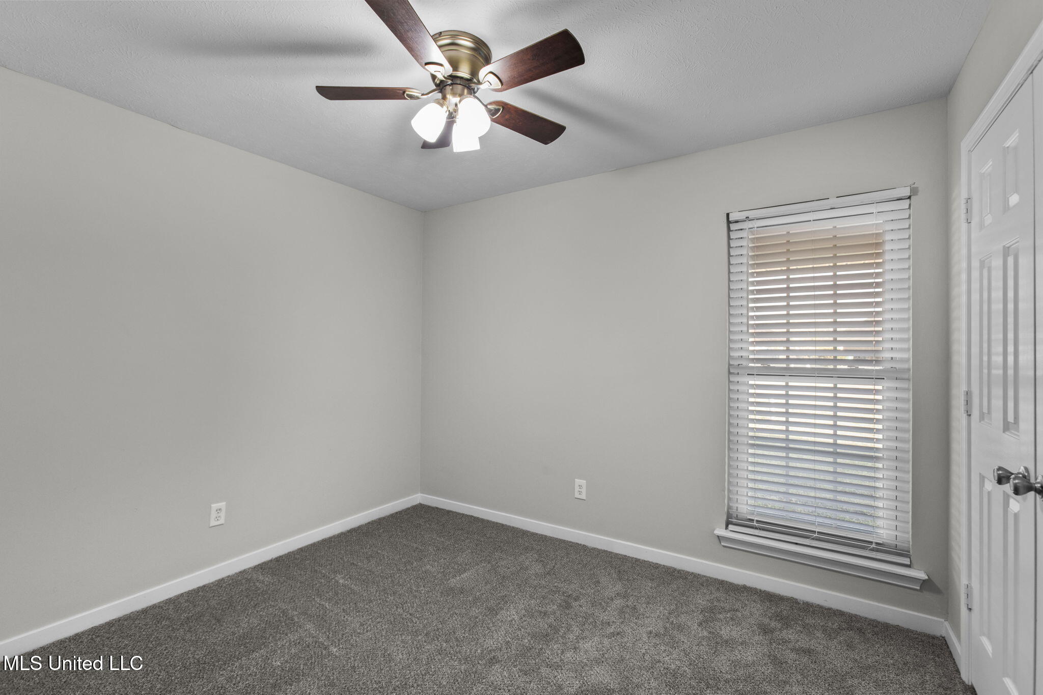 904 Mourning Dove Cove, Byram, Mississippi image 19